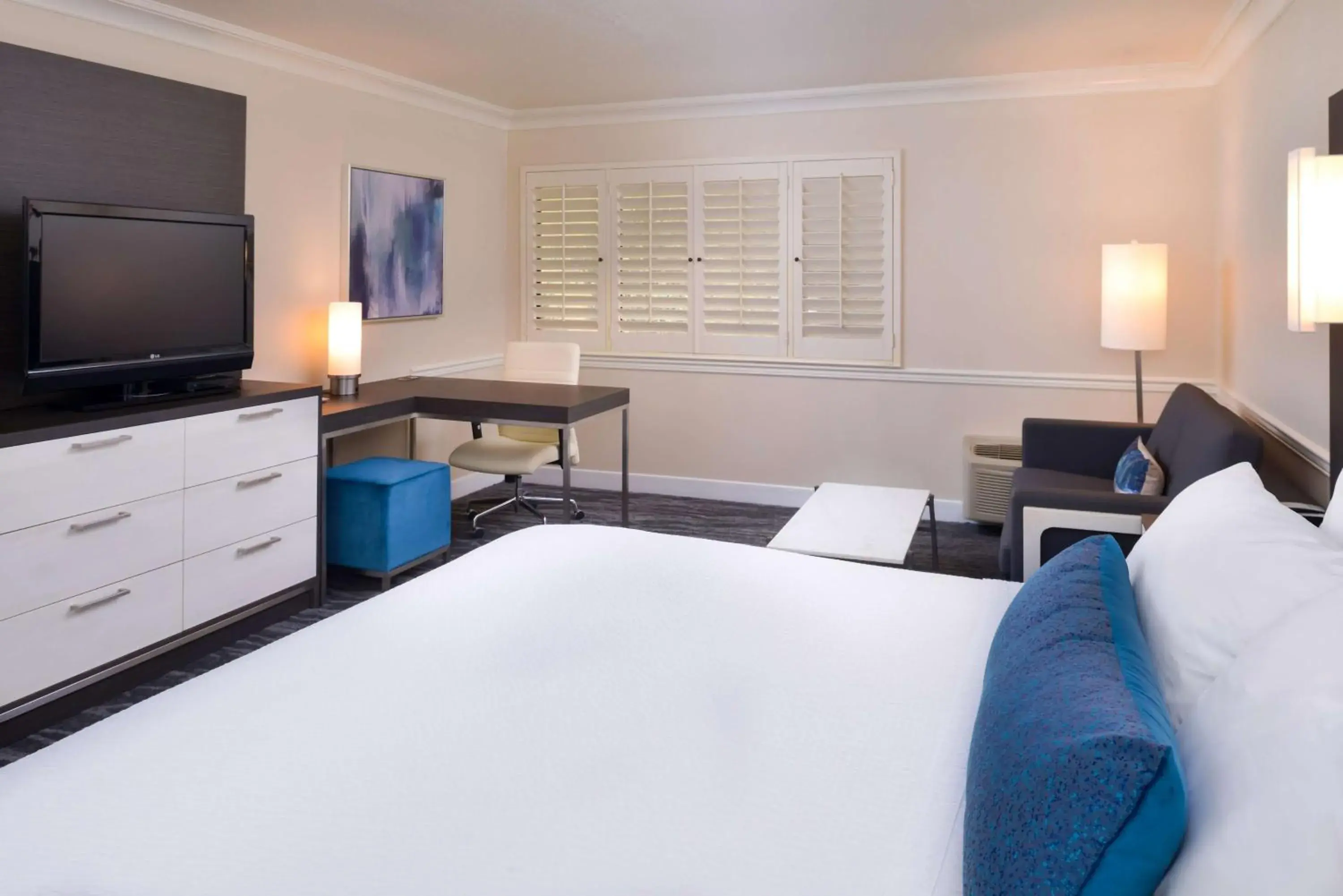 Bedroom, Bed in Best Western Plus Novato Oaks Inn Bedroom, Bed in Best Western Plus Novato Oaks Inn