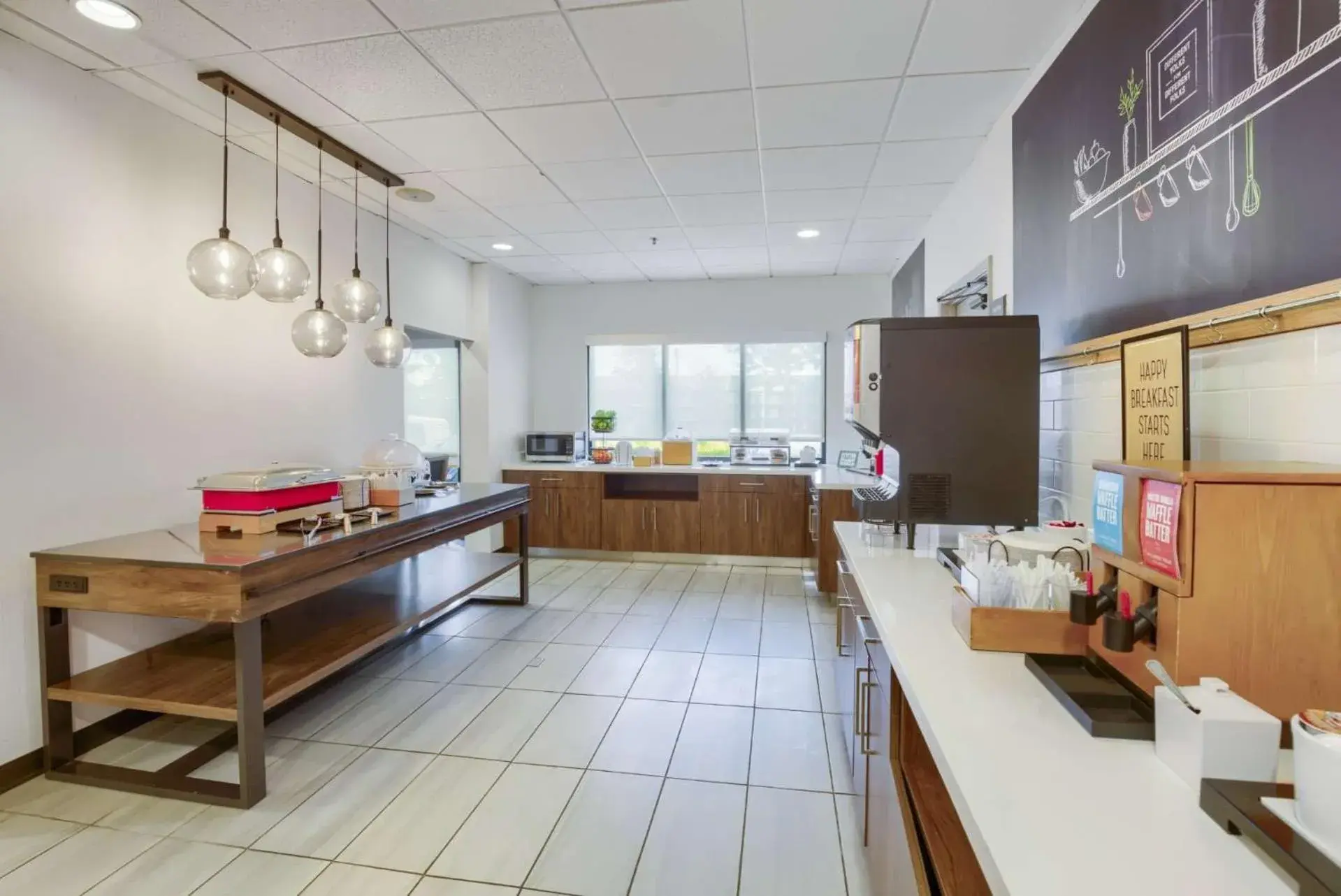 Breakfast in Hampton Inn Mobile-I-10/Bellingrath Gardens Breakfast in Hampton Inn Mobile-I-10/Bellingrath Gardens