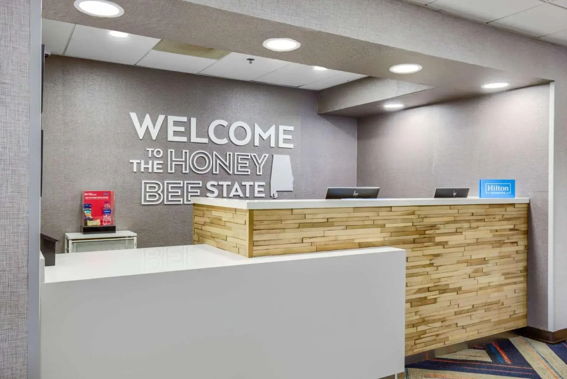 Lobby or reception in Hampton Inn Mobile-I-10/Bellingrath Gardens Lobby or reception in Hampton Inn Mobile-I-10/Bellingrath Gardens