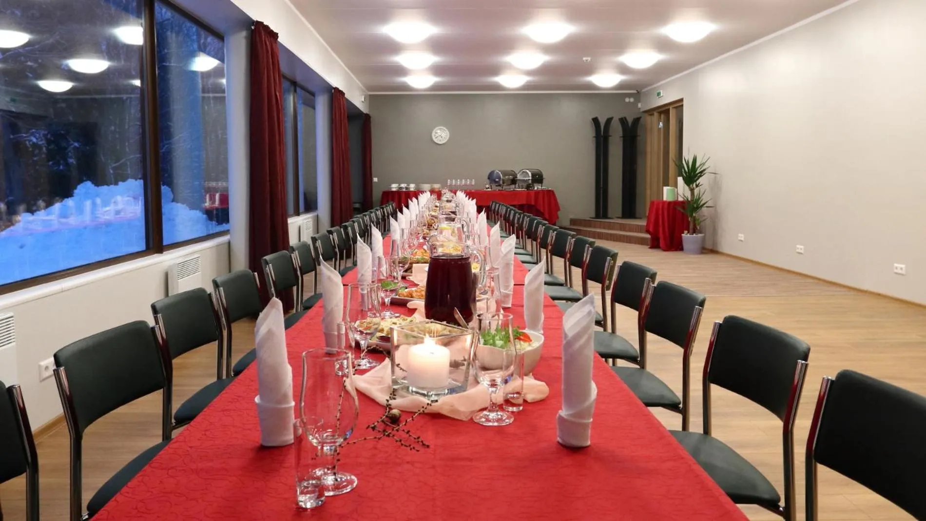 Food and drinks in Hotel Karupesa