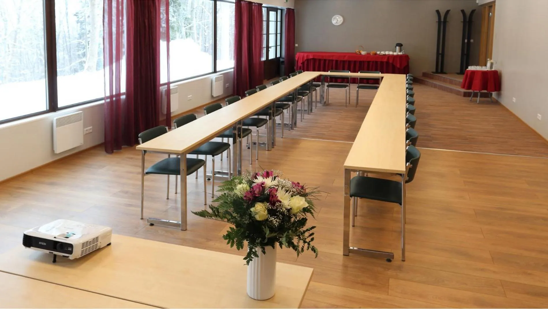 Meeting/conference room in Hotel Karupesa