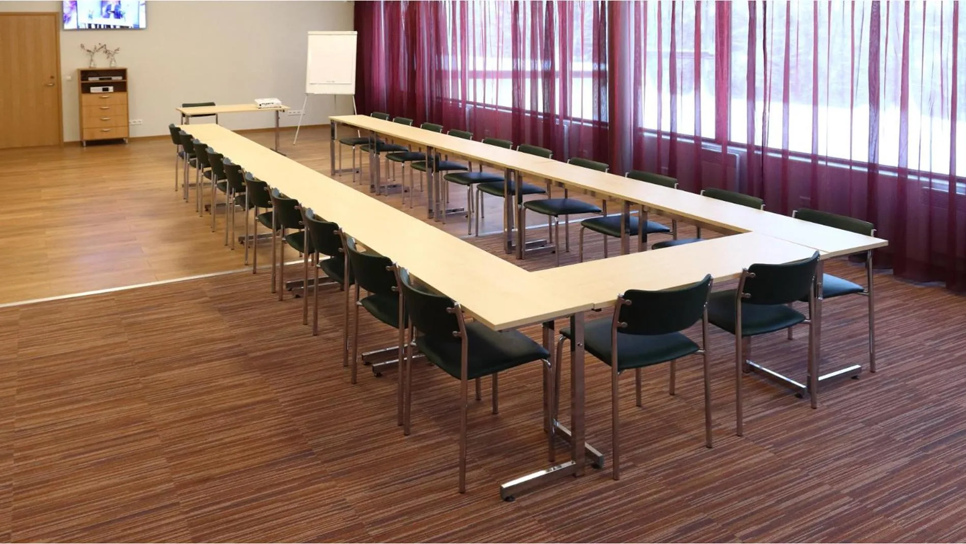 Meeting/conference room in Hotel Karupesa