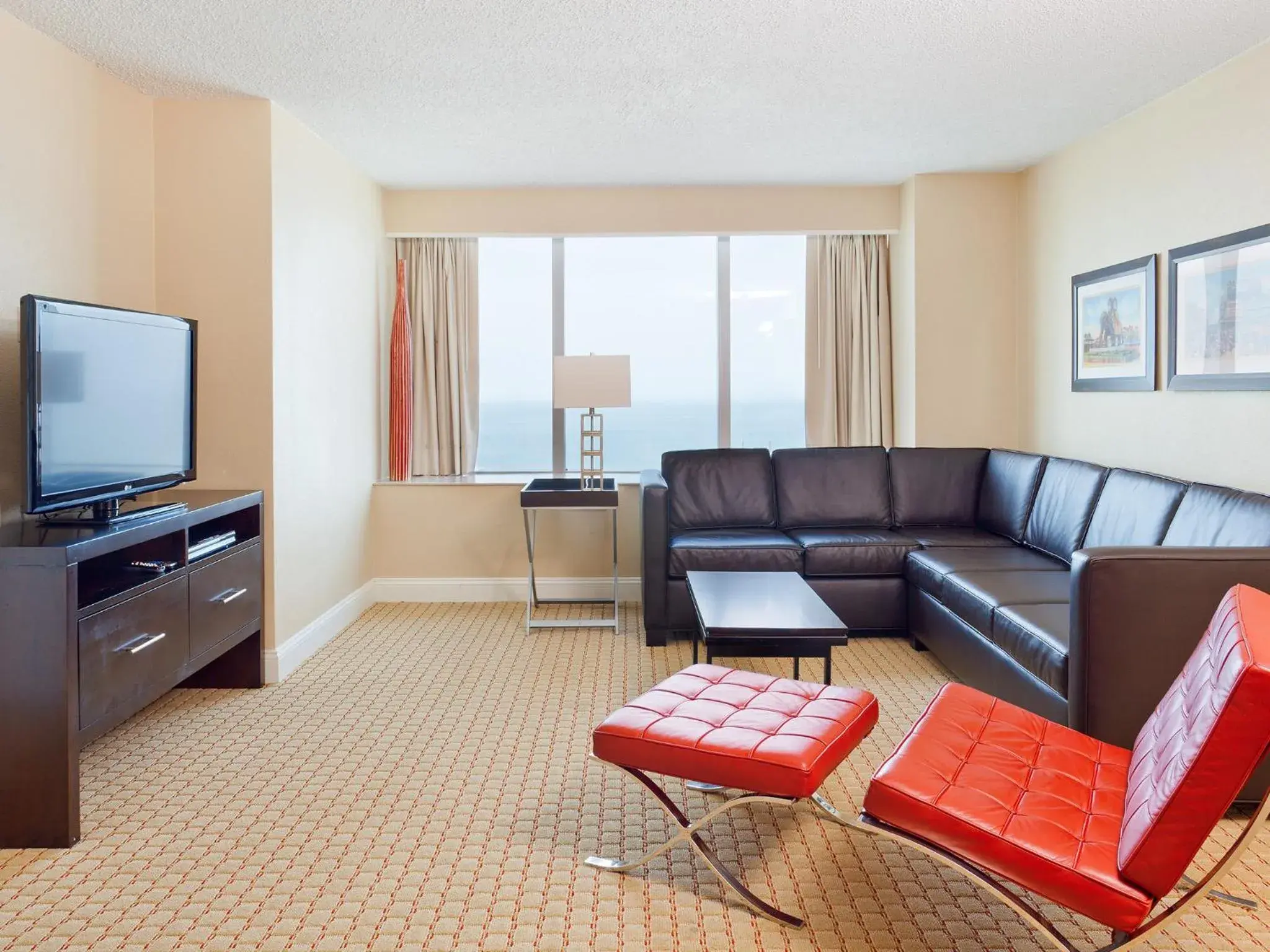 Living room in Boardwalk Resorts at Atlantic Palace Living room in Boardwalk Resorts at Atlantic Palace
