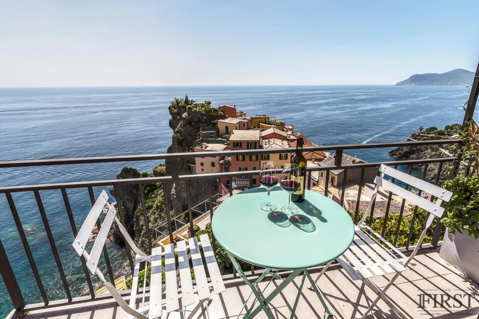 Majestic Junior Suite, Seaview Balcony in Il Sogno di Manarola by The First Majestic Junior Suite, Seaview Balcony in Il Sogno di Manarola by The First