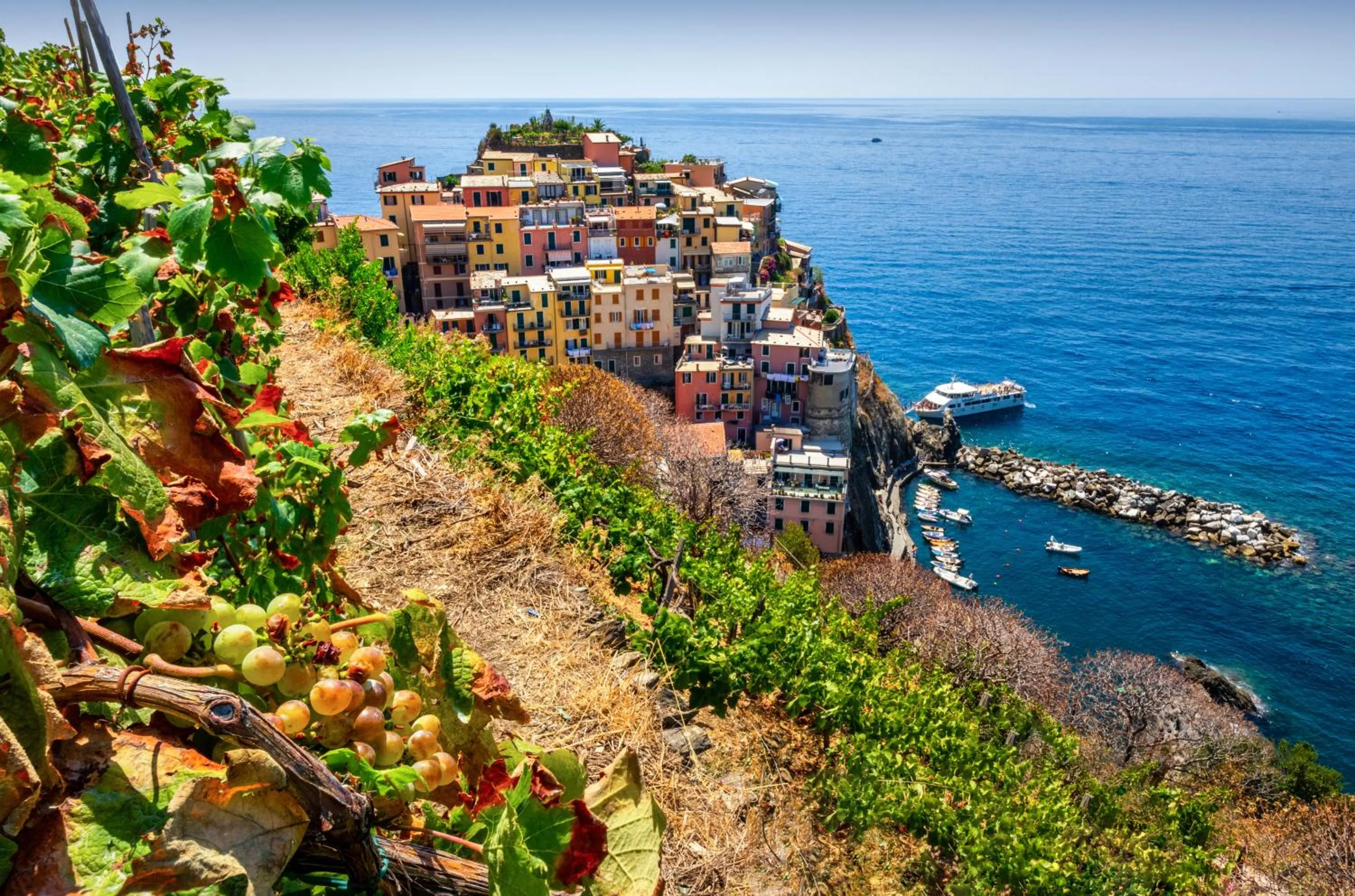 Natural landscape in Il Sogno di Manarola by The First