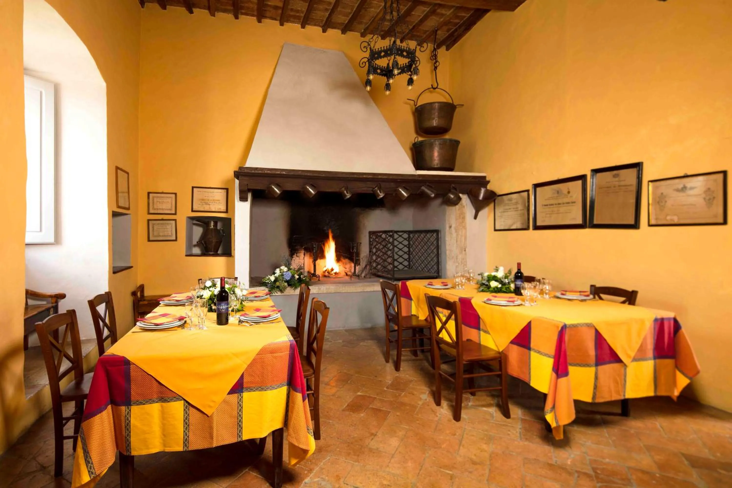 Restaurant/places to eat in Castello di Titignano