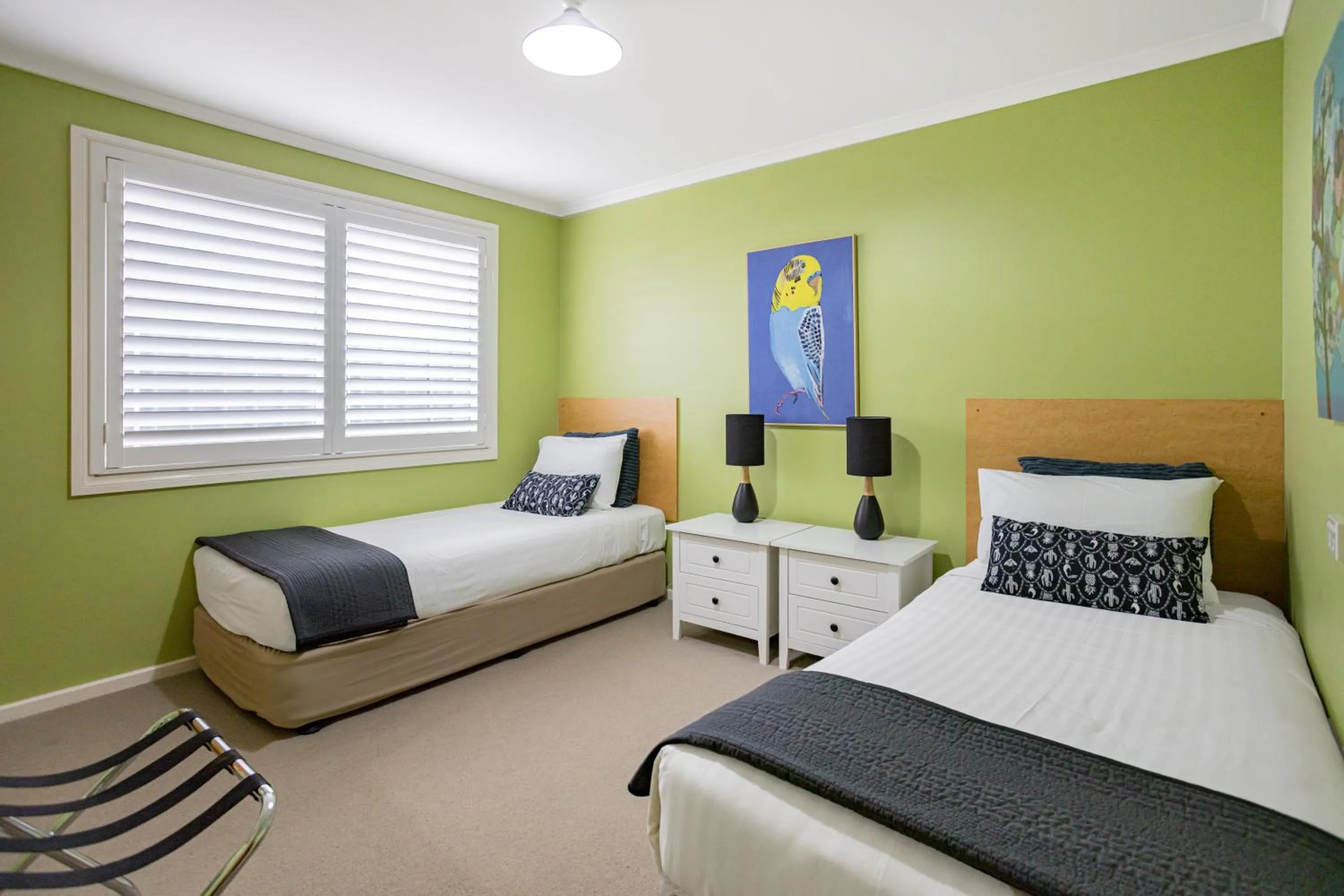 Bedroom, Bed in Albany Harbourside Apartments And Houses