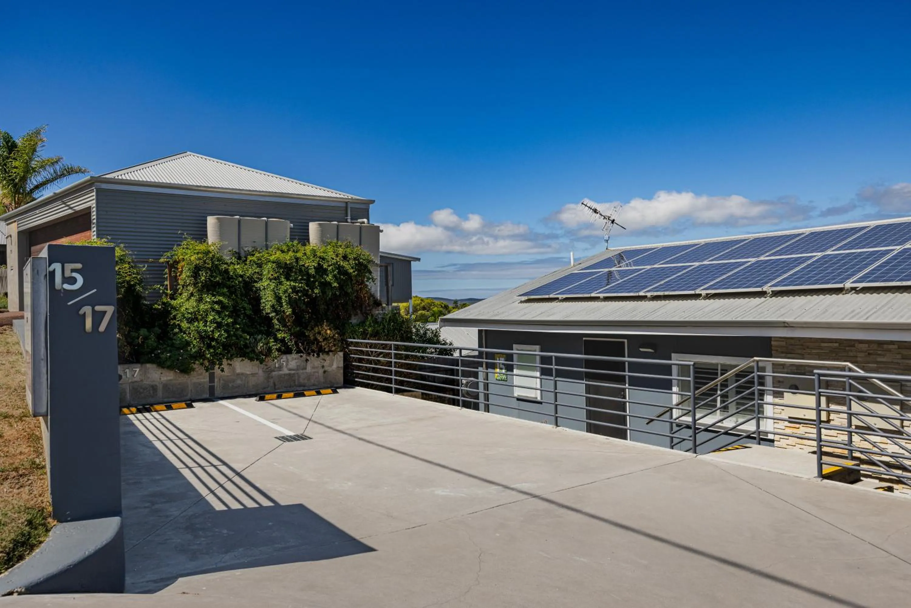Parking in Albany Harbourside Apartments And Houses