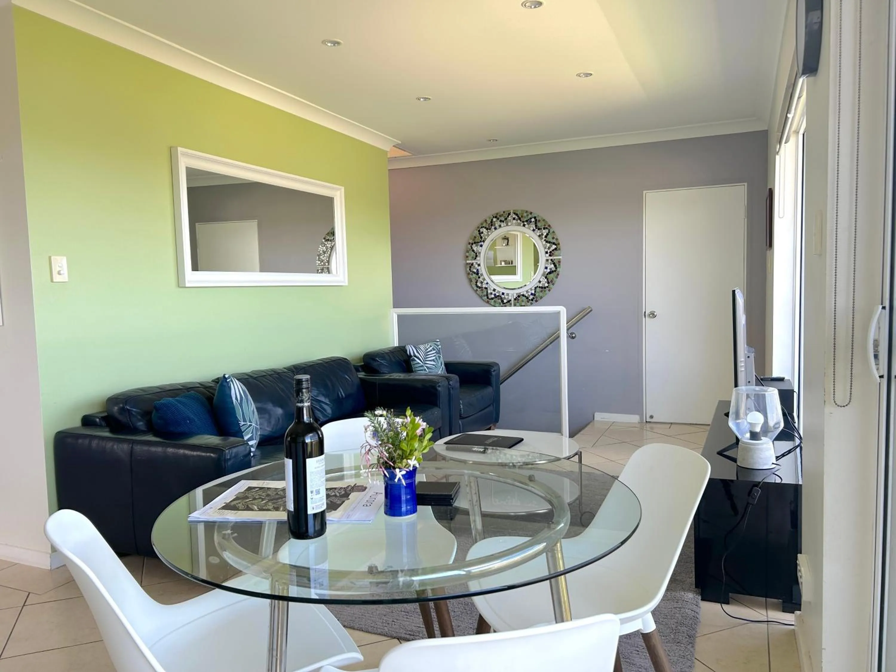 Living room in Albany Harbourside Apartments And Houses