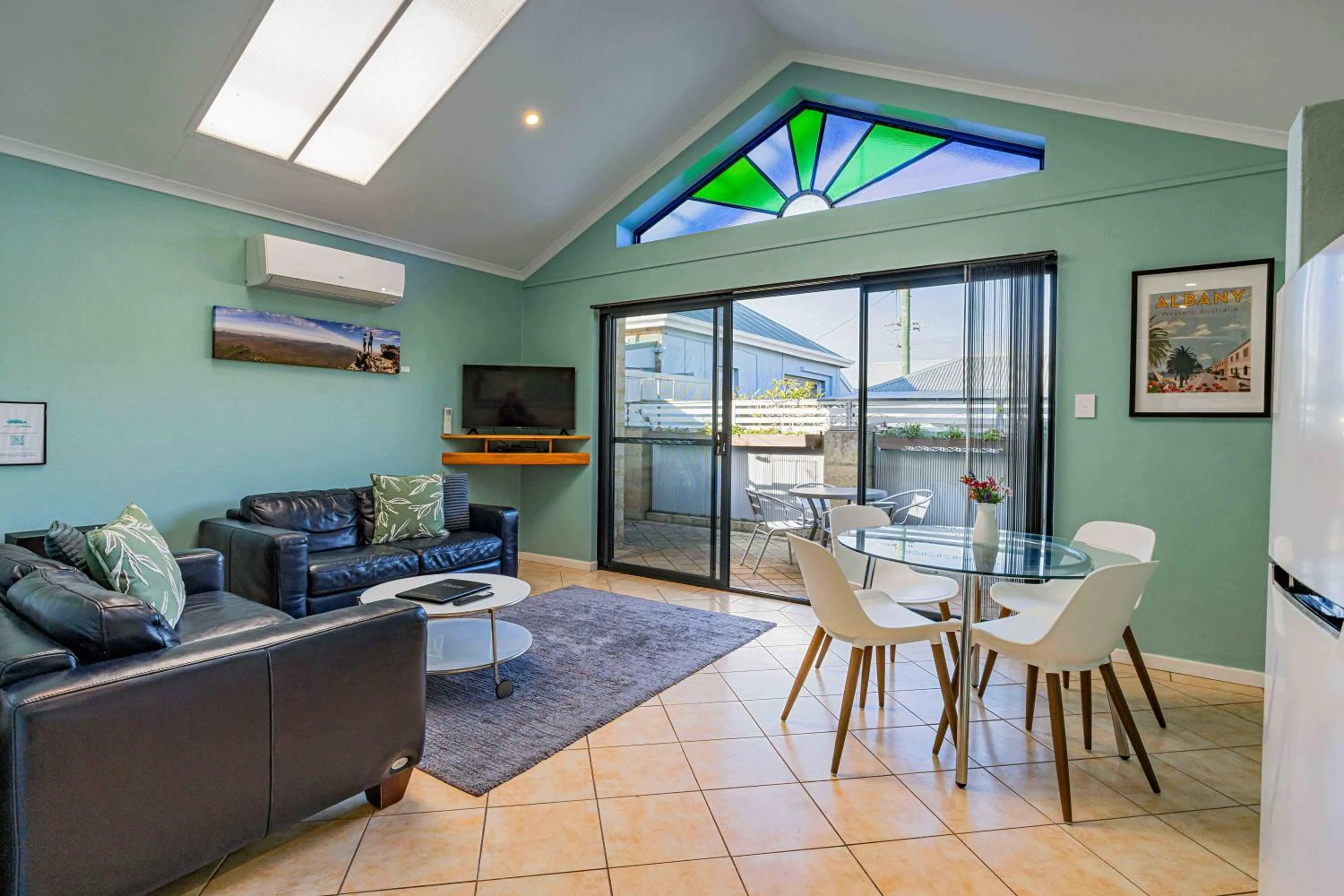 Living room in Albany Harbourside Apartments And Houses