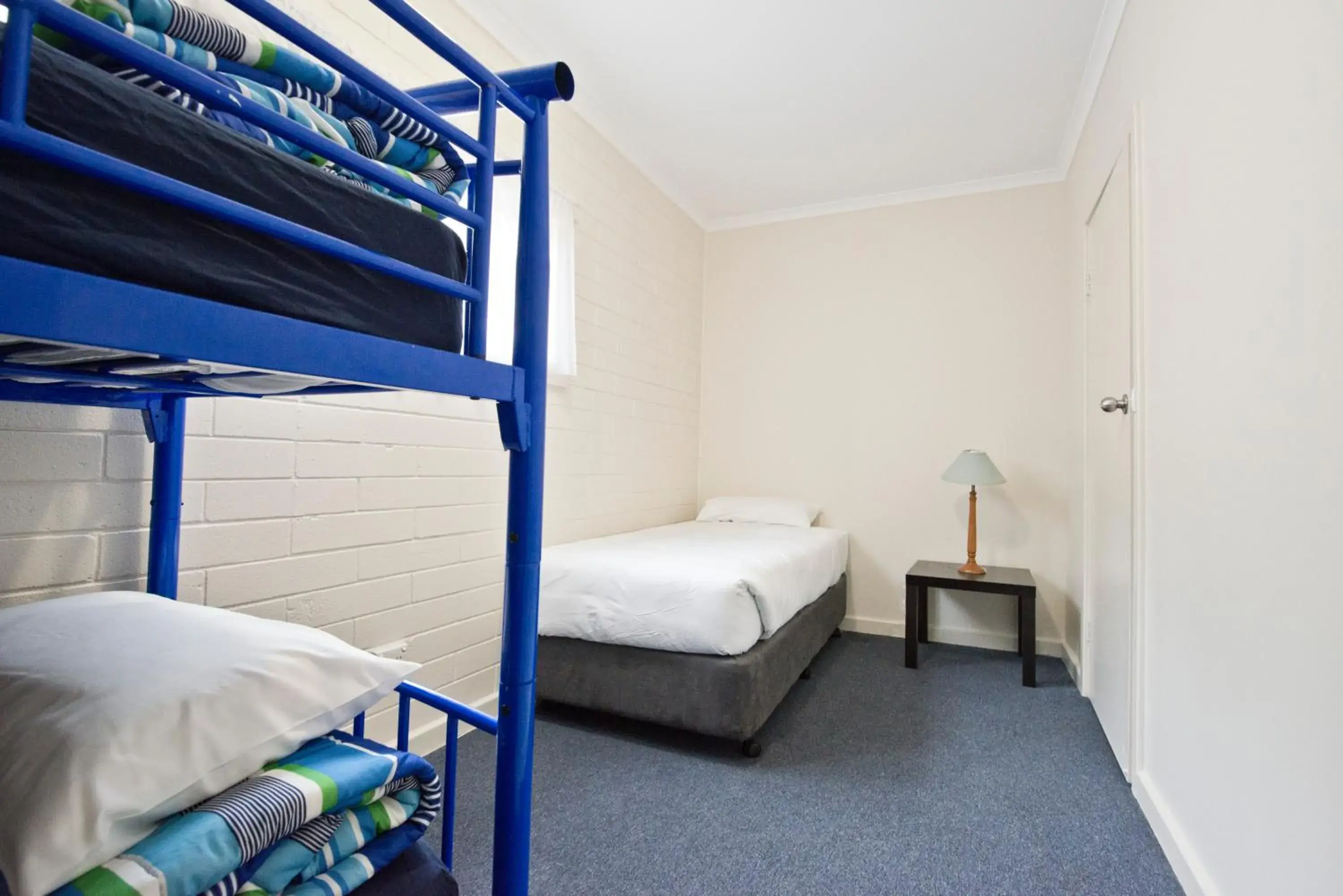 bunk bed, Bed in Victor Harbor City Inn bunk bed, Bed in Victor Harbor City Inn