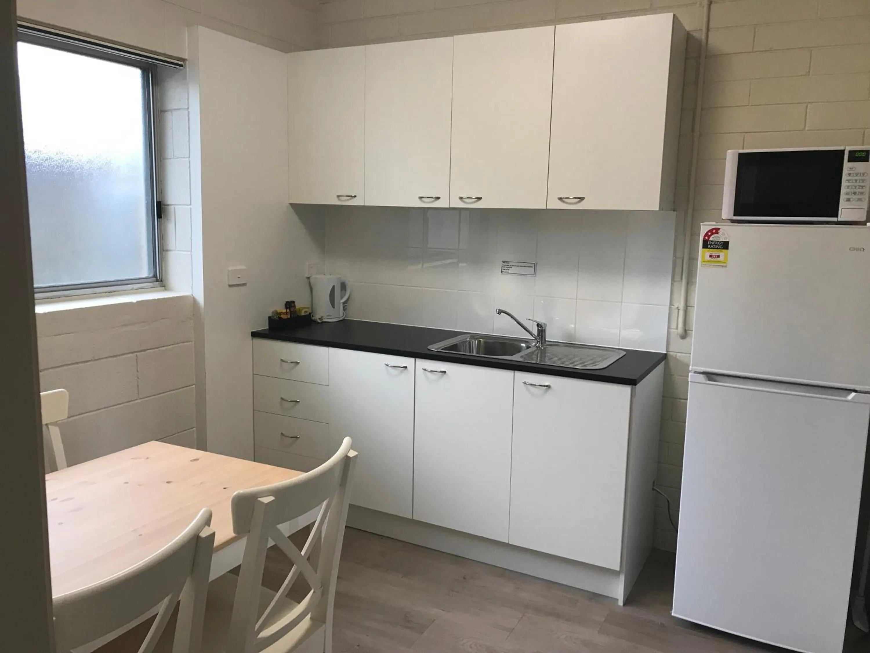 Family in Victor Harbor City Inn