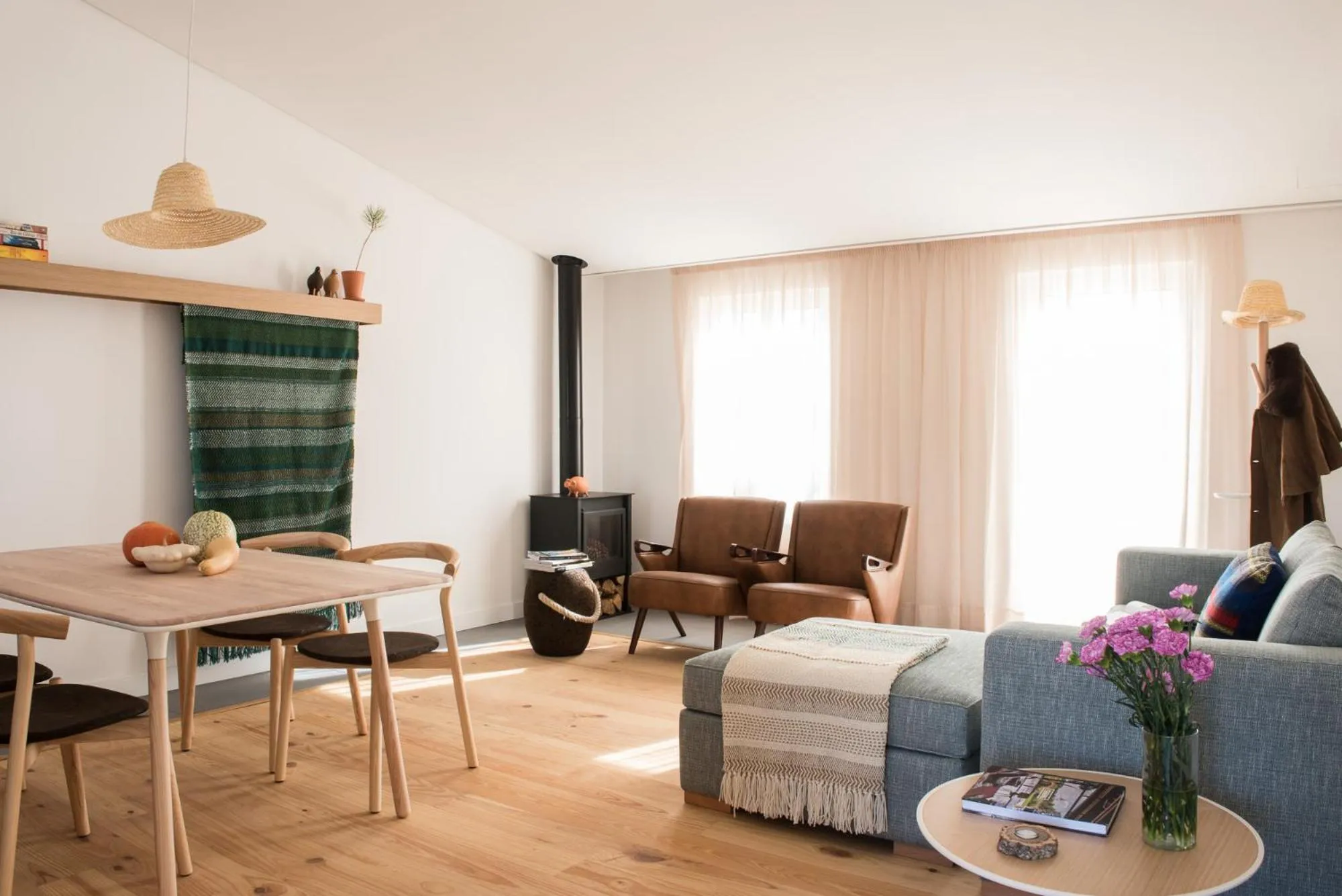 Craveiral Farmhouse by Belong Staying & Feeling