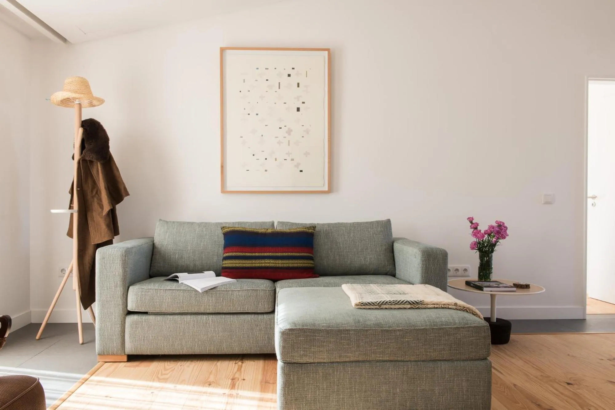 Craveiral Farmhouse by Belong Staying & Feeling