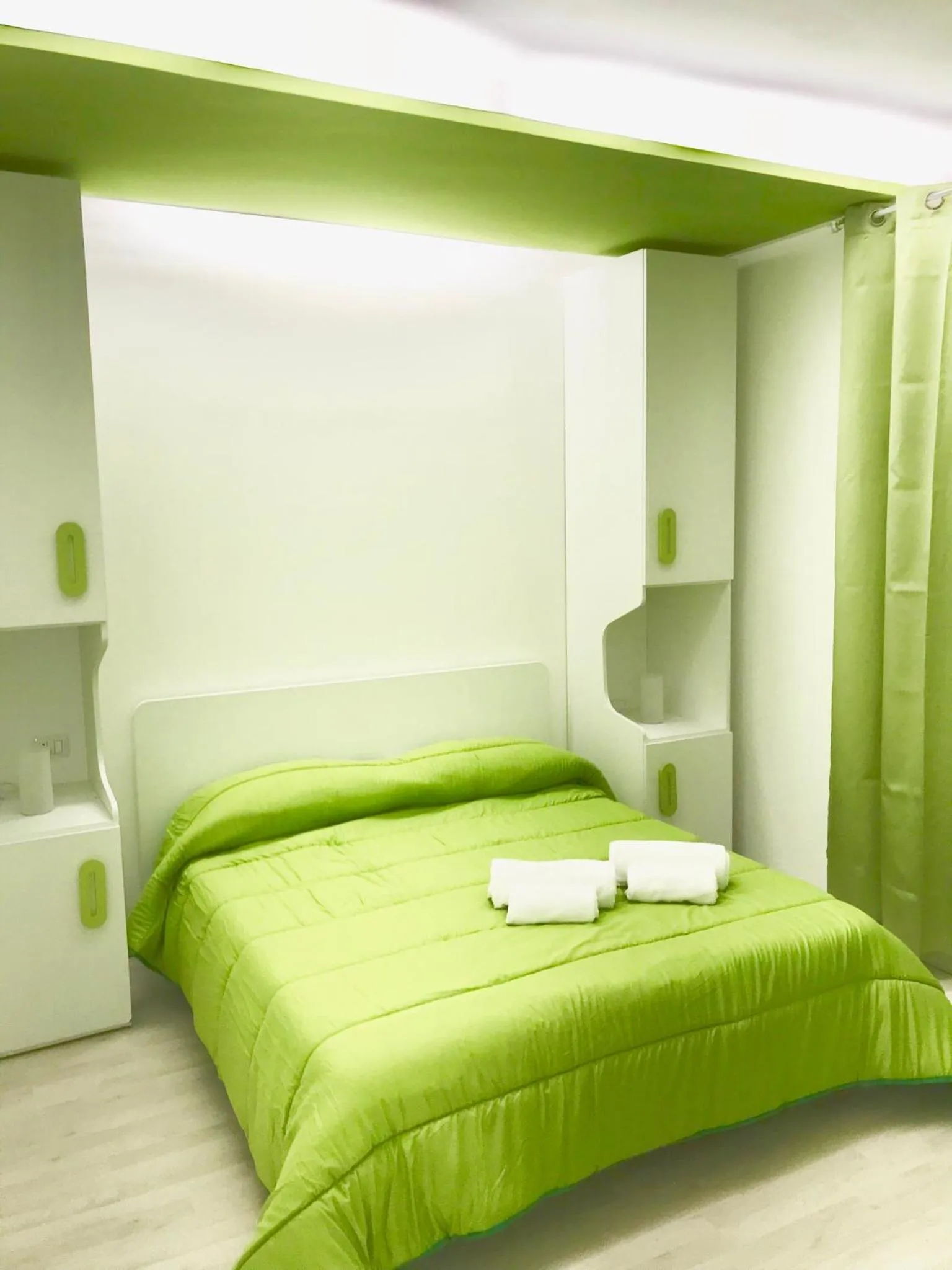 Bed in B&B Fratelli Tommasini Salerno