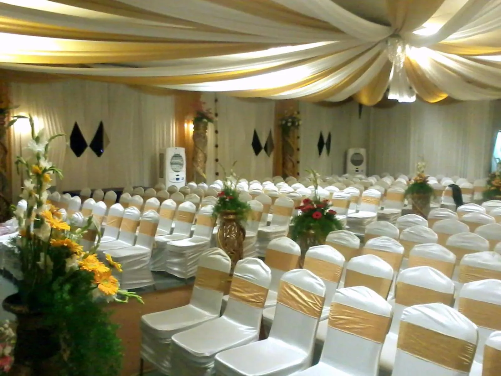Banquet/Function facilities in Raj Park Hotel Chennai