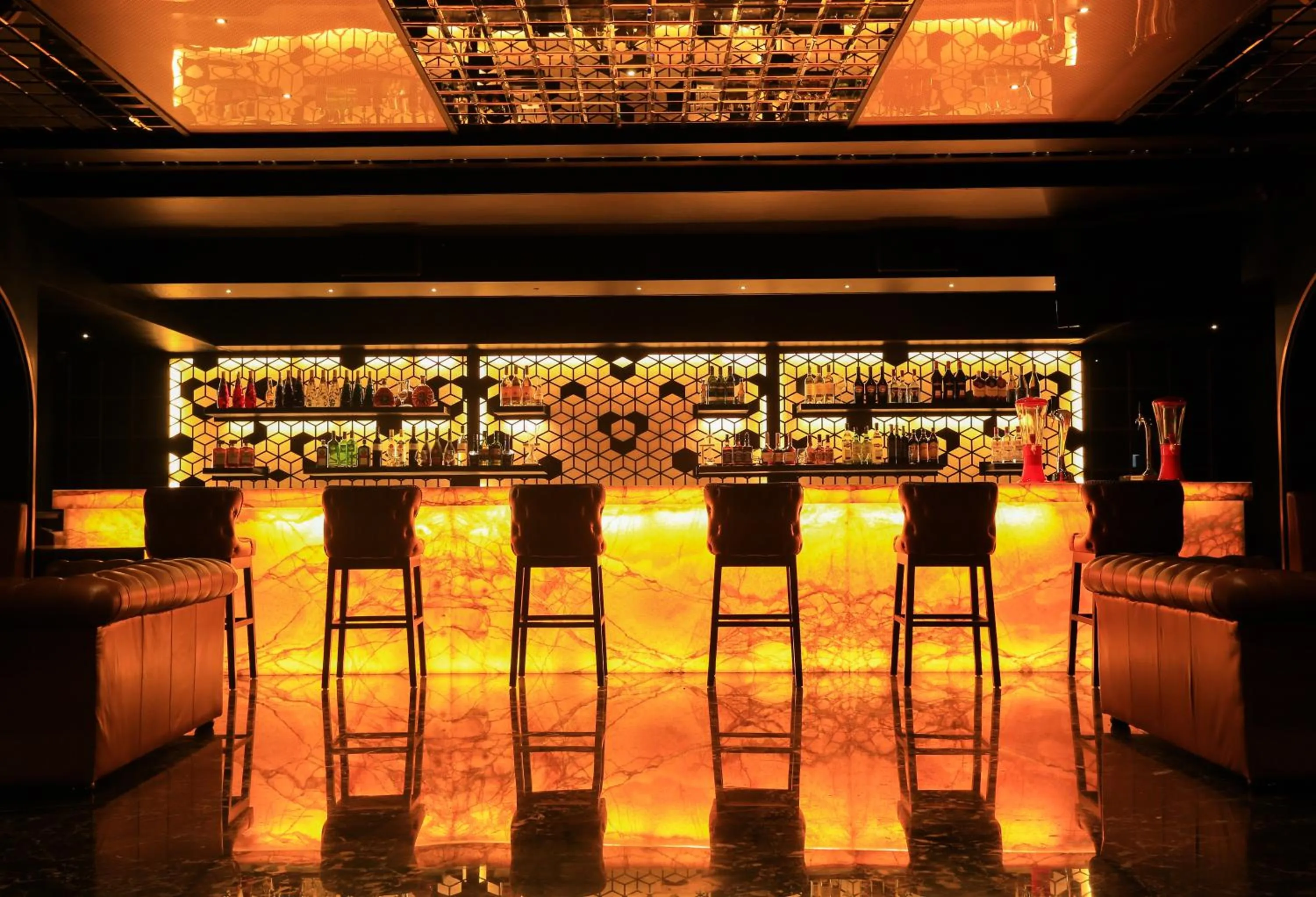 Nightclub / DJ in Raj Park Hotel Chennai