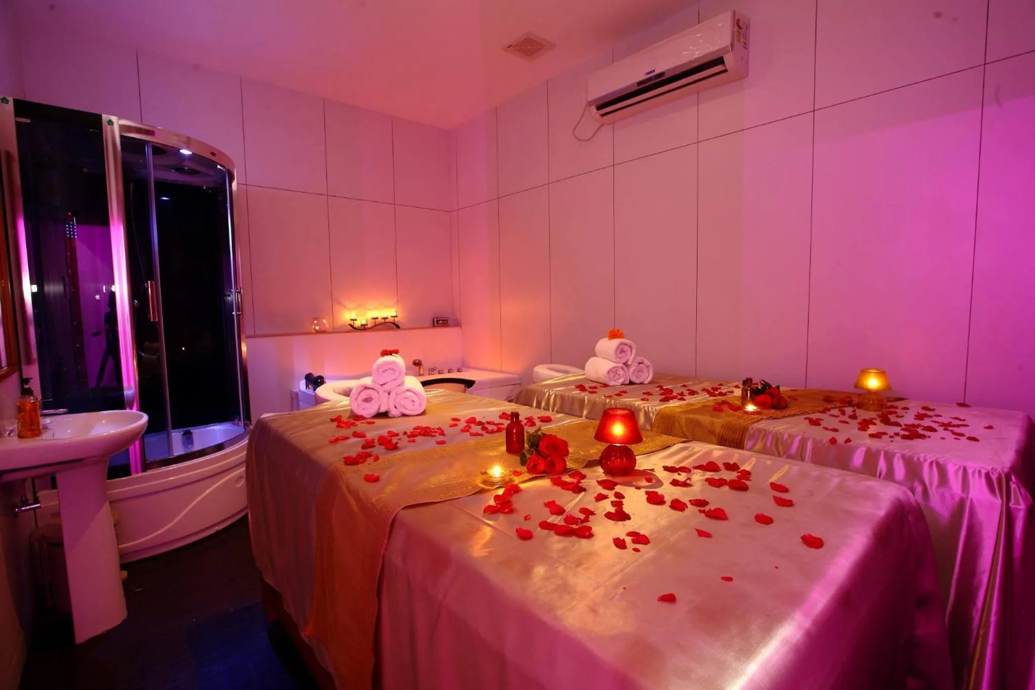 Spa and wellness centre/facilities in Raj Park Hotel Chennai