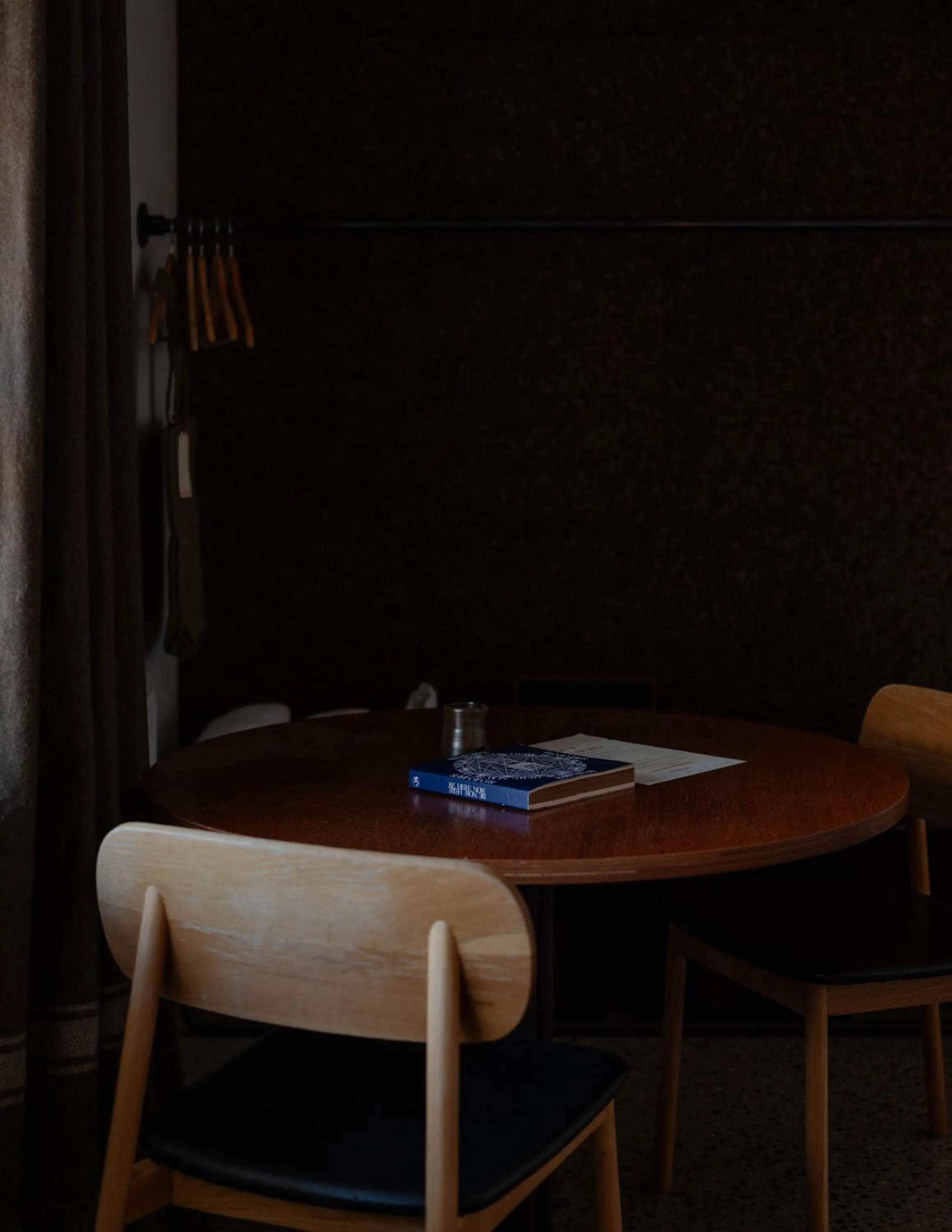 Seating area in Sherwood Queenstown