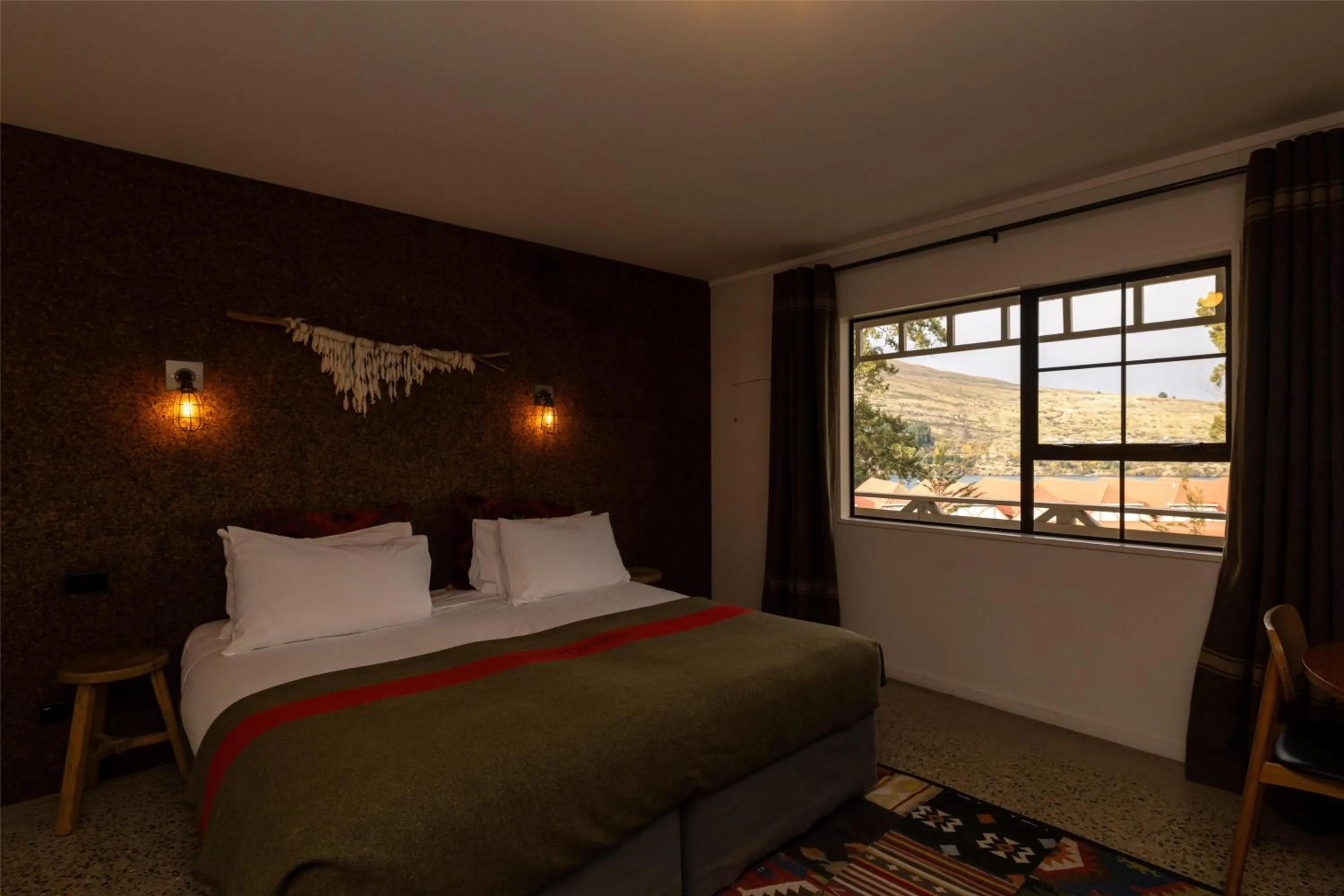 Bedroom, Bed in Sherwood Queenstown