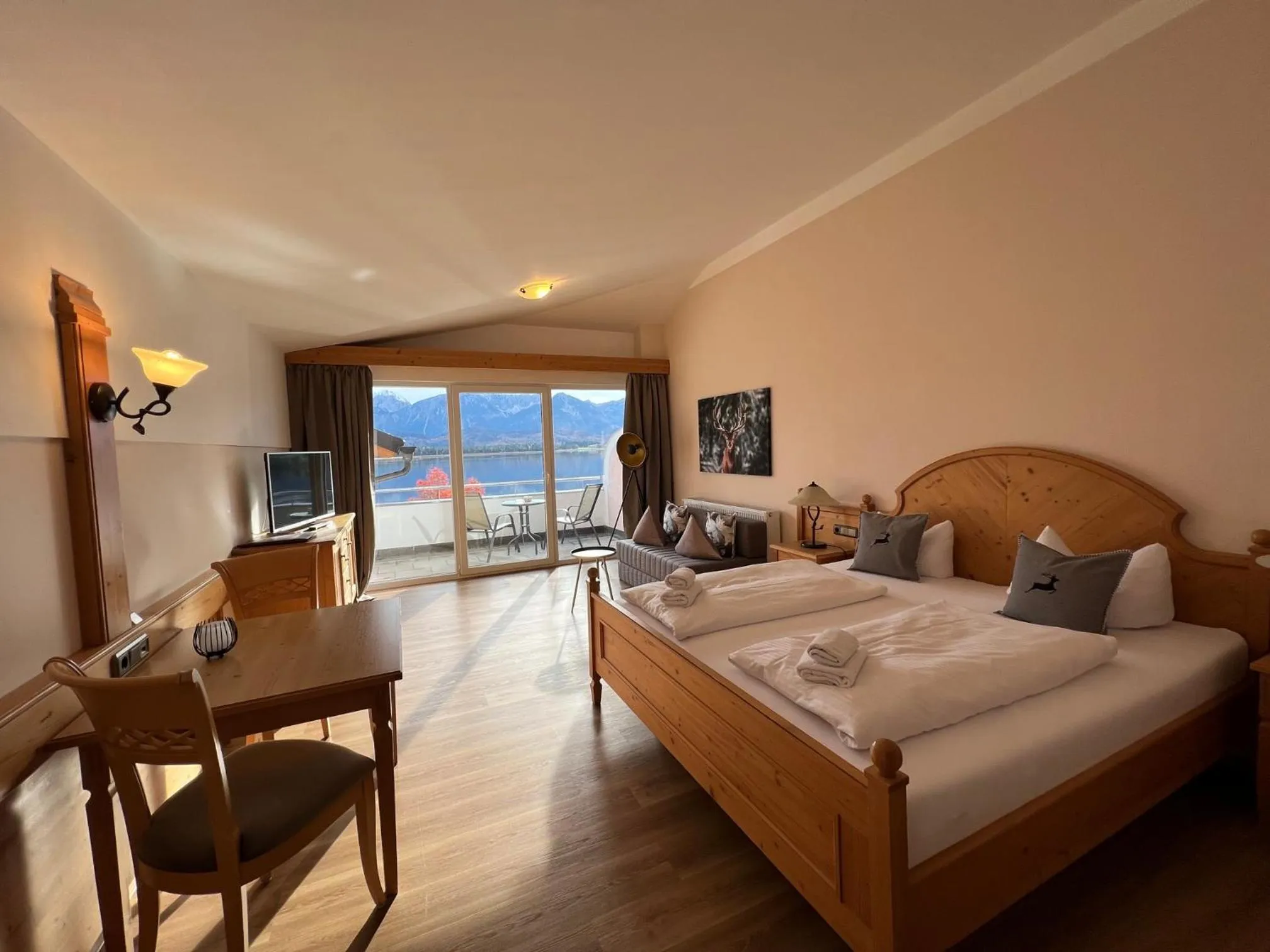 Bed in Hotel Fischer am See