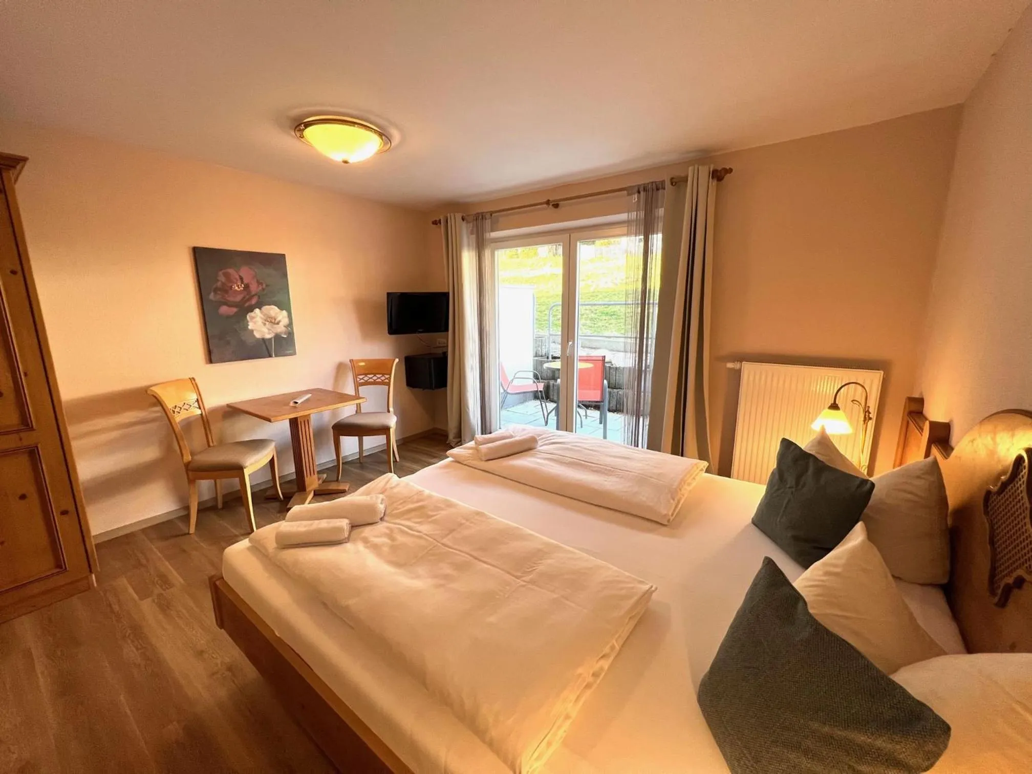 Bed in Hotel Fischer am See