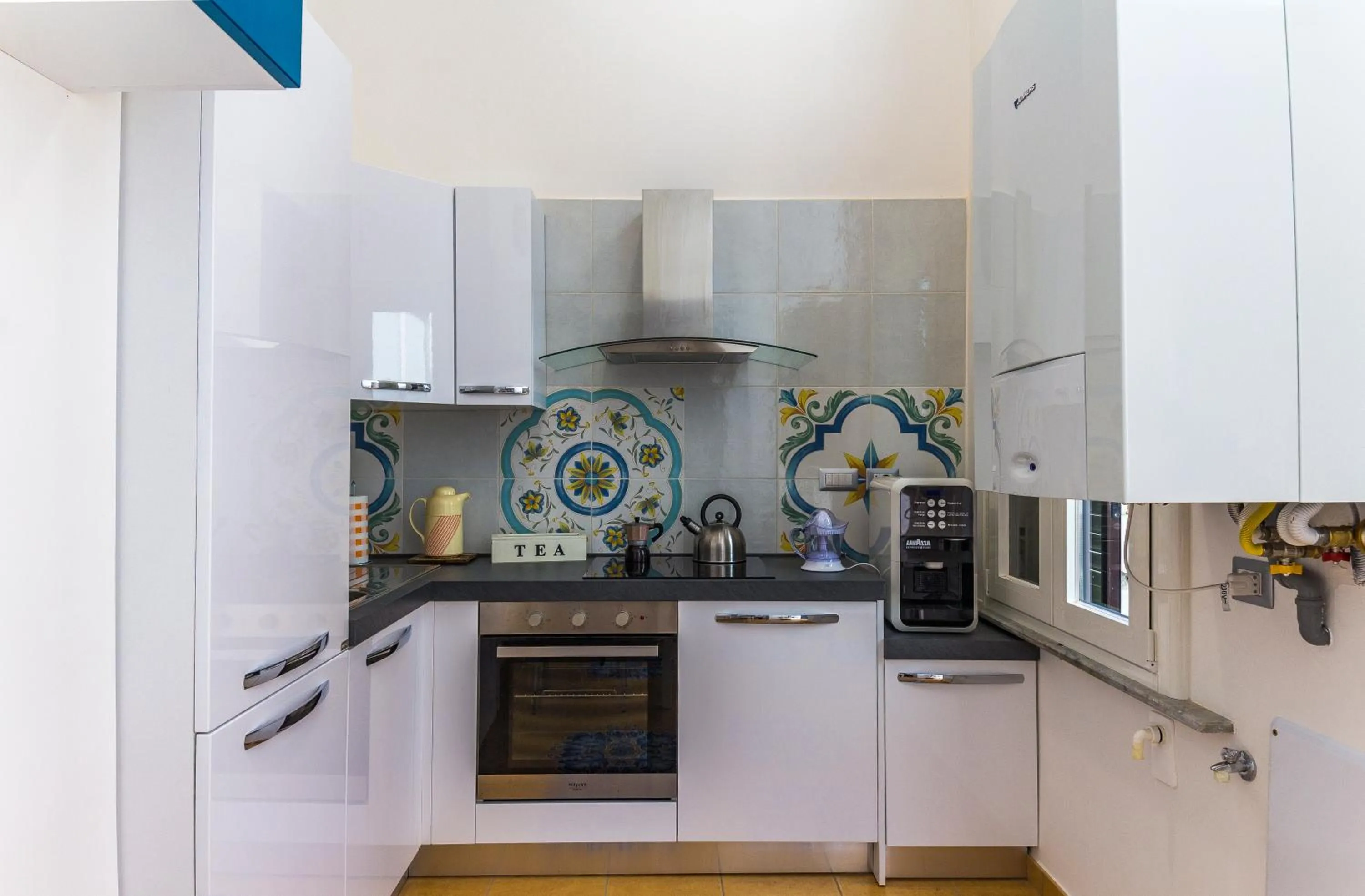 Communal kitchen in B&B Le Marinelle