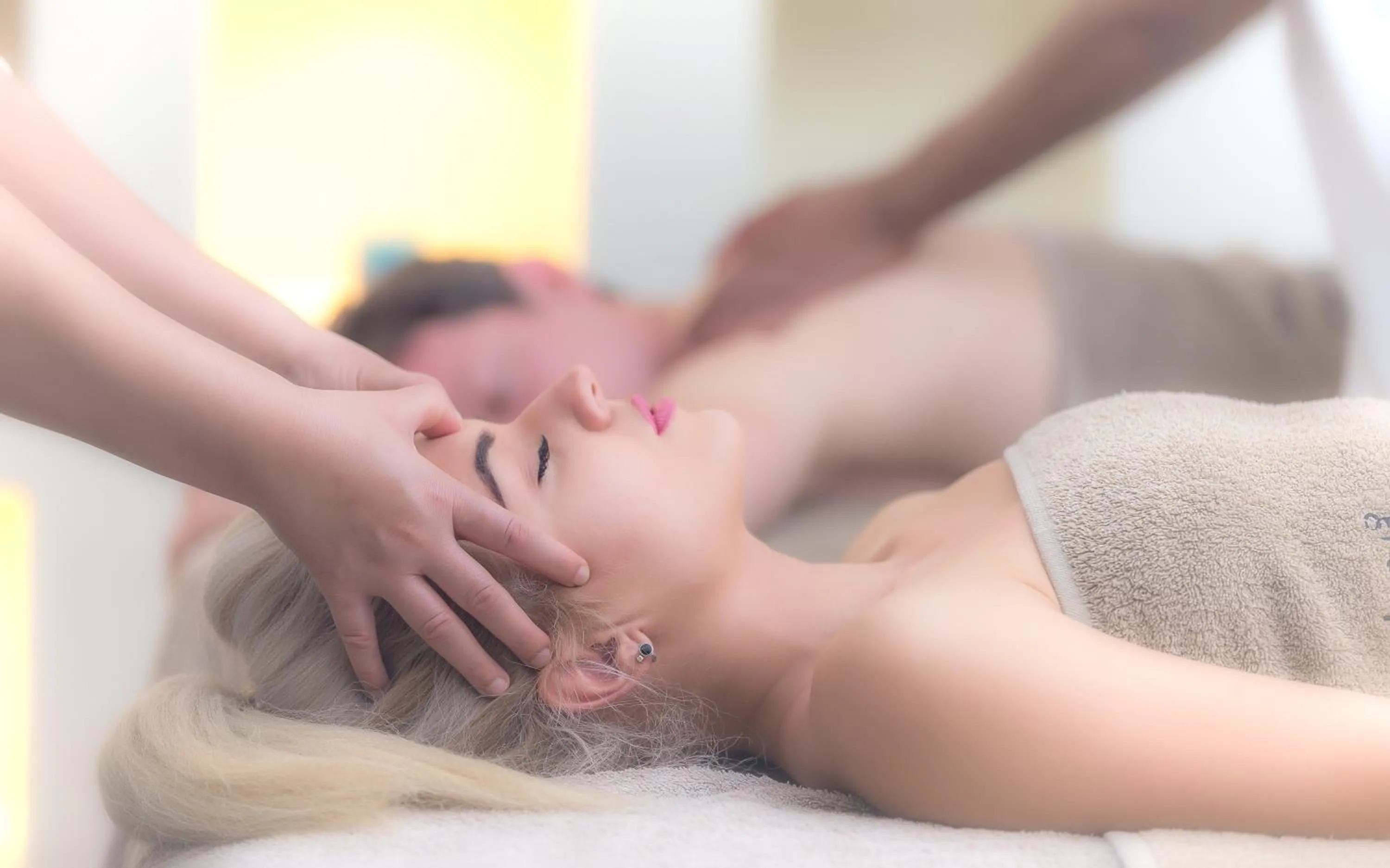 Massage in Hawaii Riviera Aqua Park Resort - Families and Couples Only