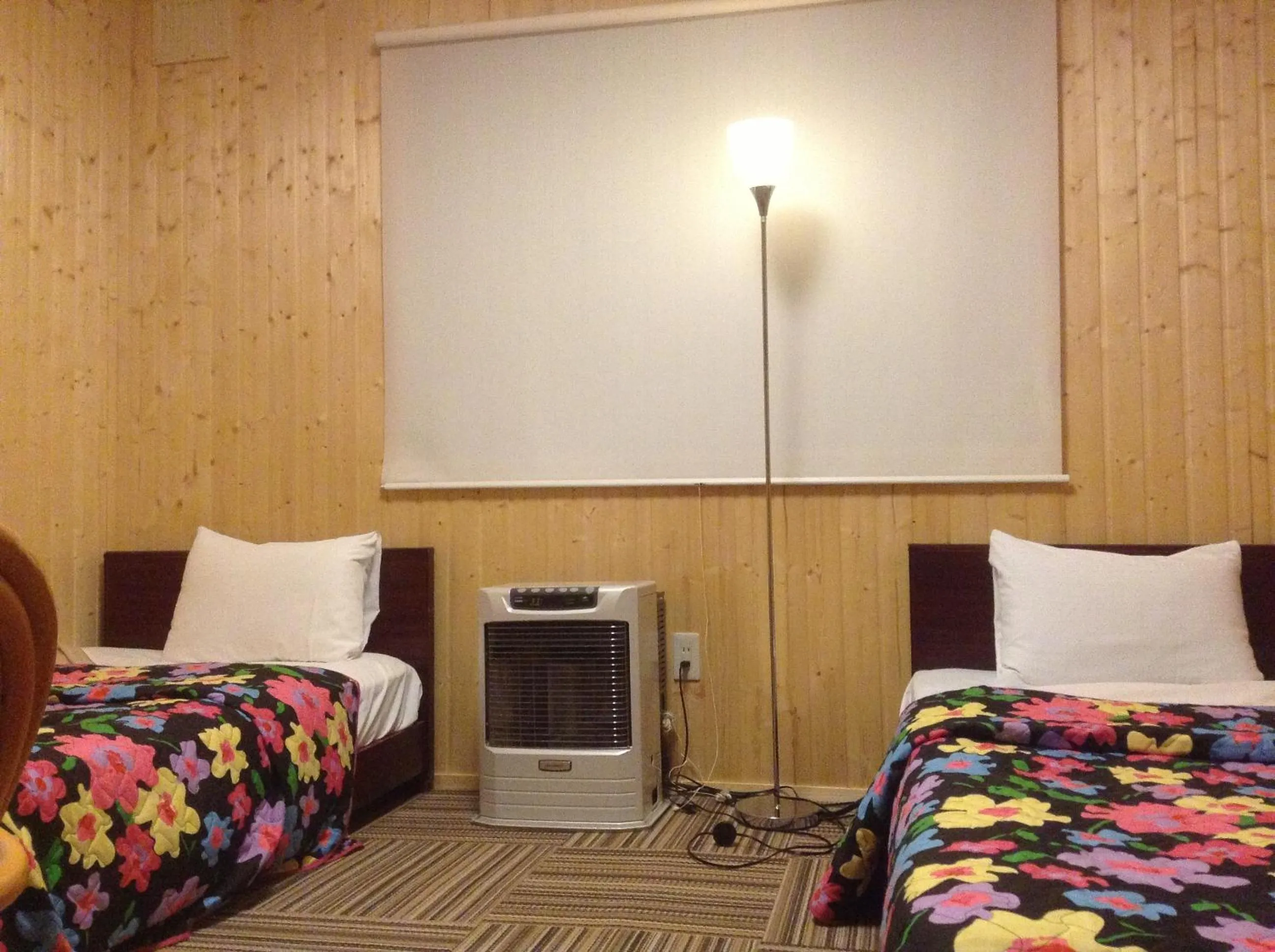 Bed in Pension Fryingpan