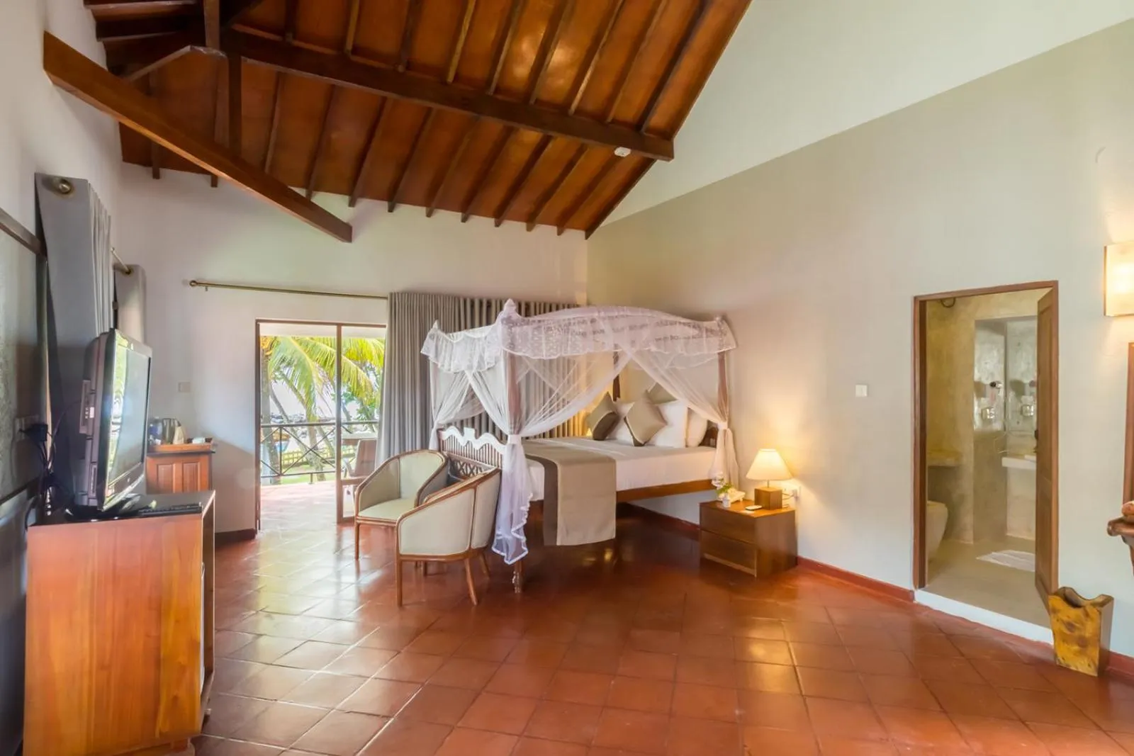 Bed in Dickwella Resort and Spa