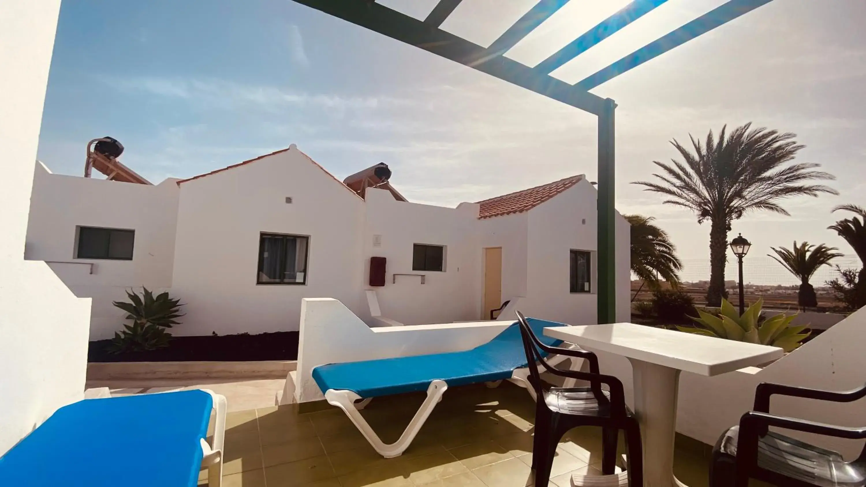 Patio in Casthotels Fuertesol Bungalows Patio in Casthotels Fuertesol Bungalows