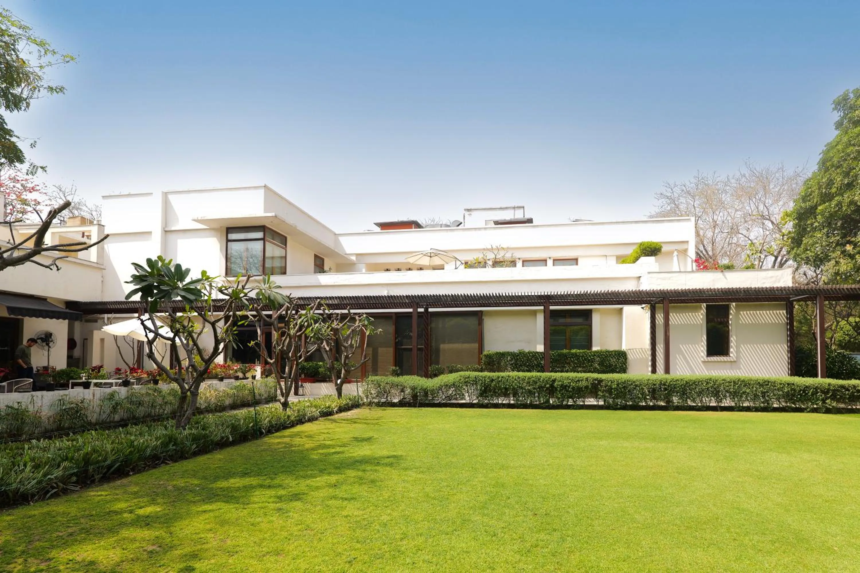 Garden in The Manor - New Delhi