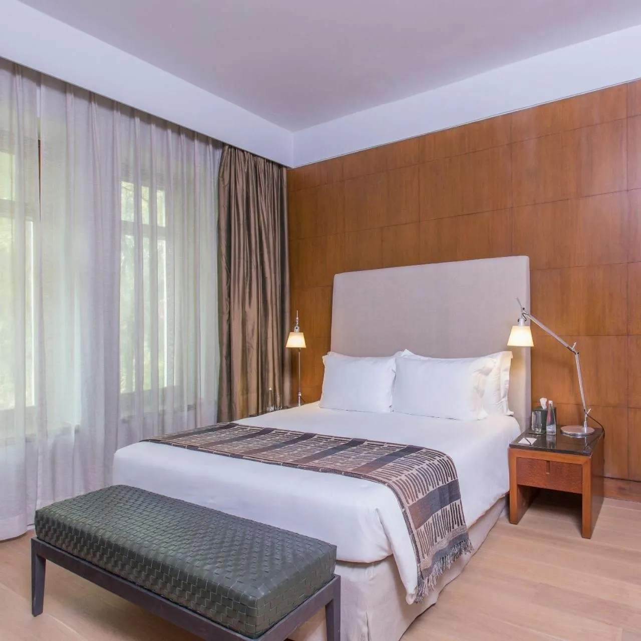 Bed in The Manor - New Delhi