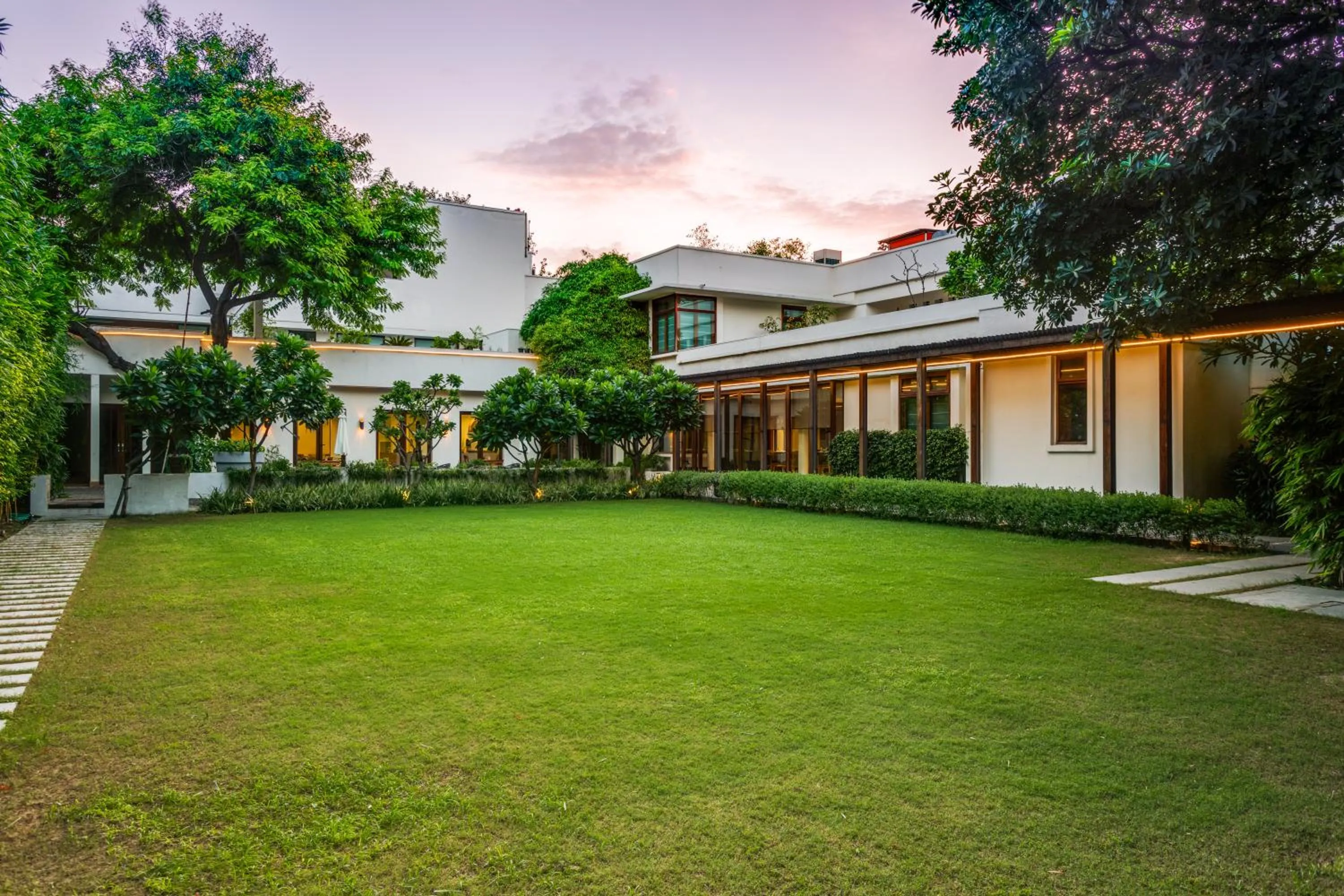 Garden in The Manor - New Delhi