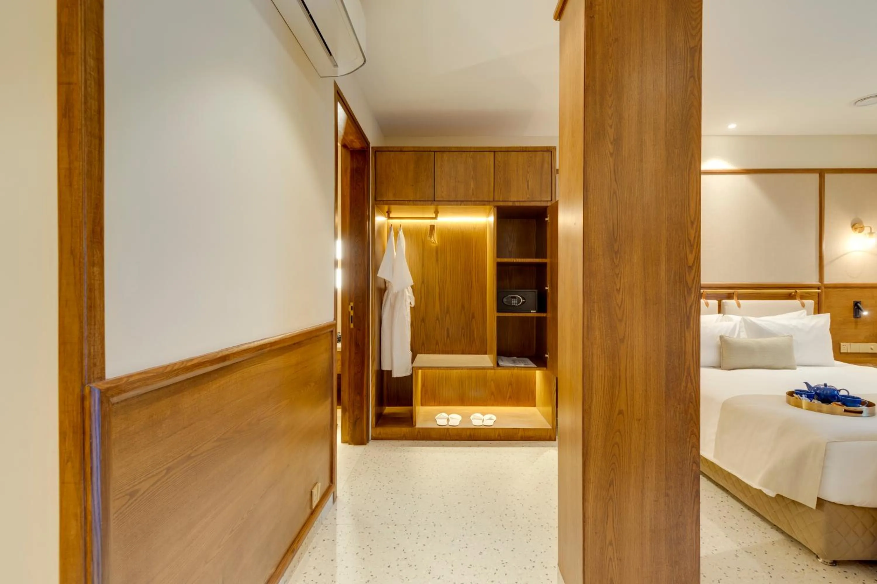 Bedroom, Bed in The Manor - New Delhi