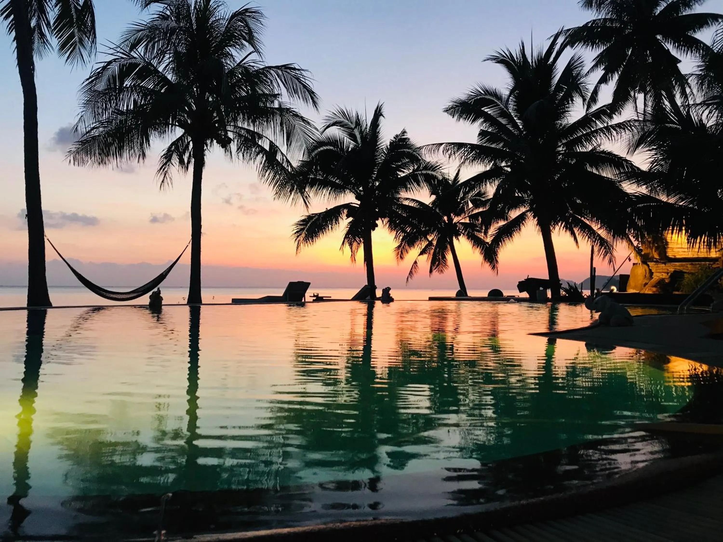 Swimming pool in First Villa Beach Resort
