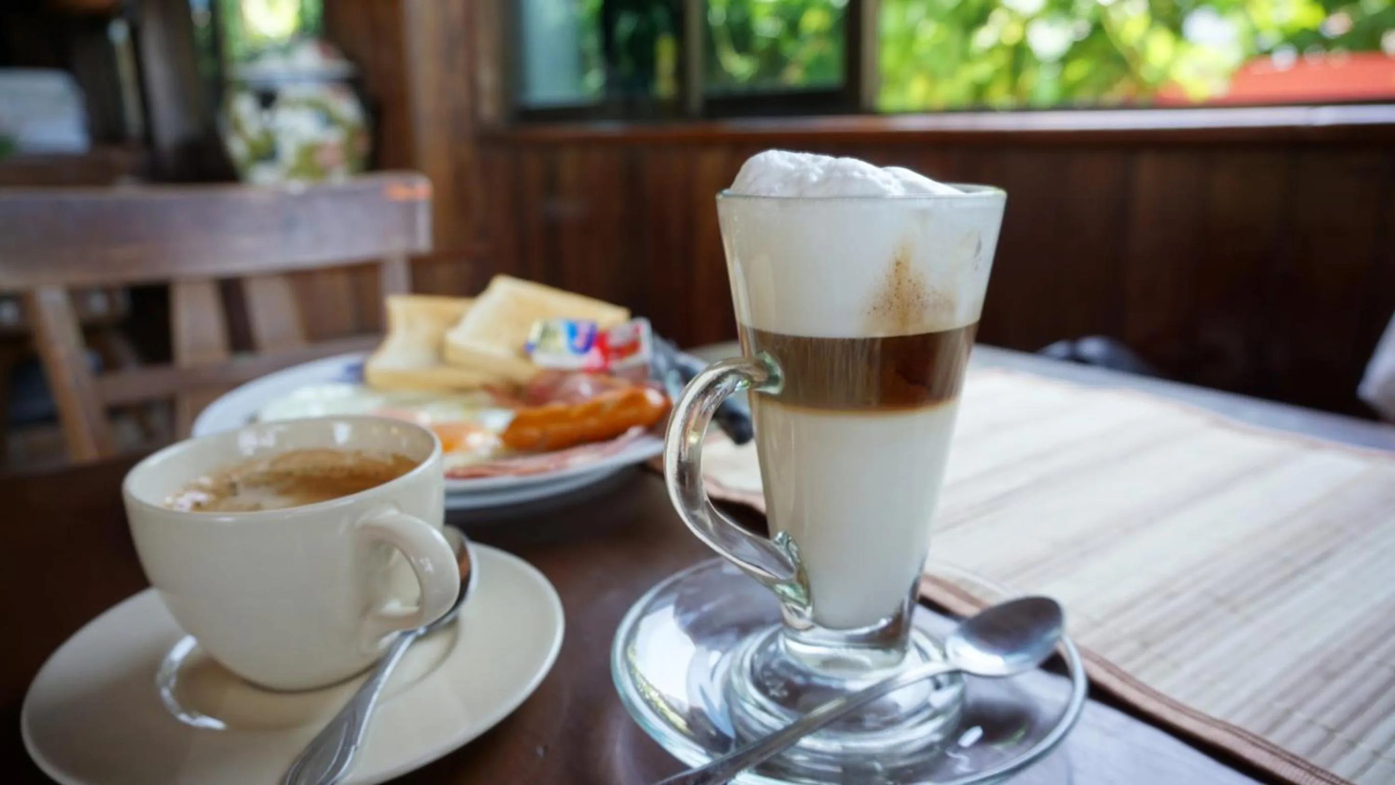 Drinks in First Villa Beach Resort
