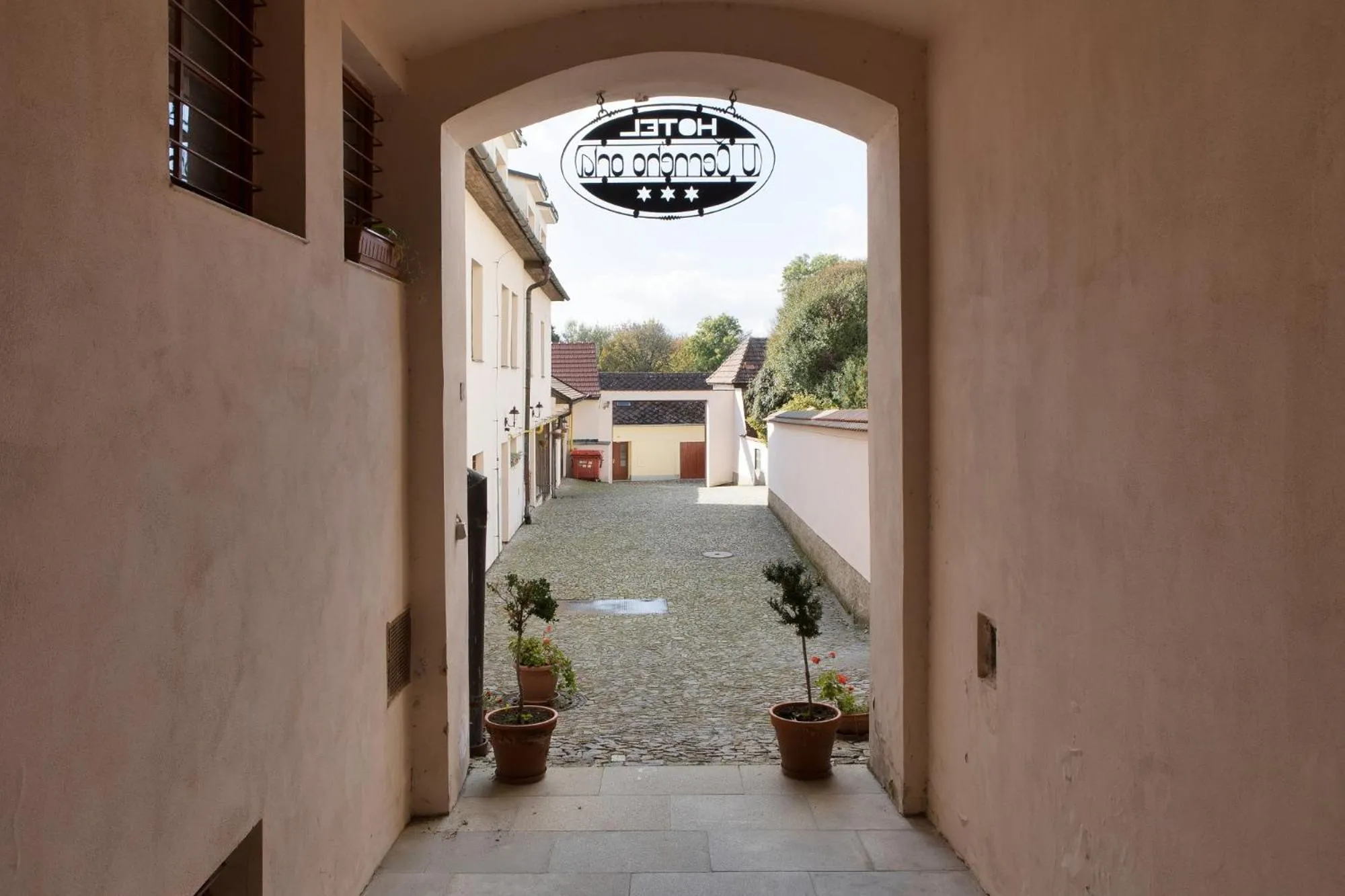 Inner courtyard view in Hotel U Černého orla