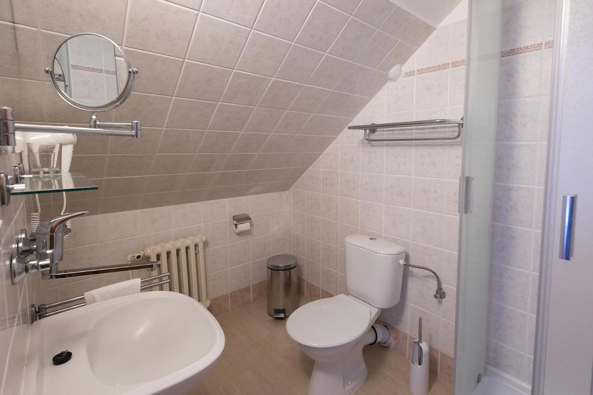 Bathroom in Hotel U Černého orla