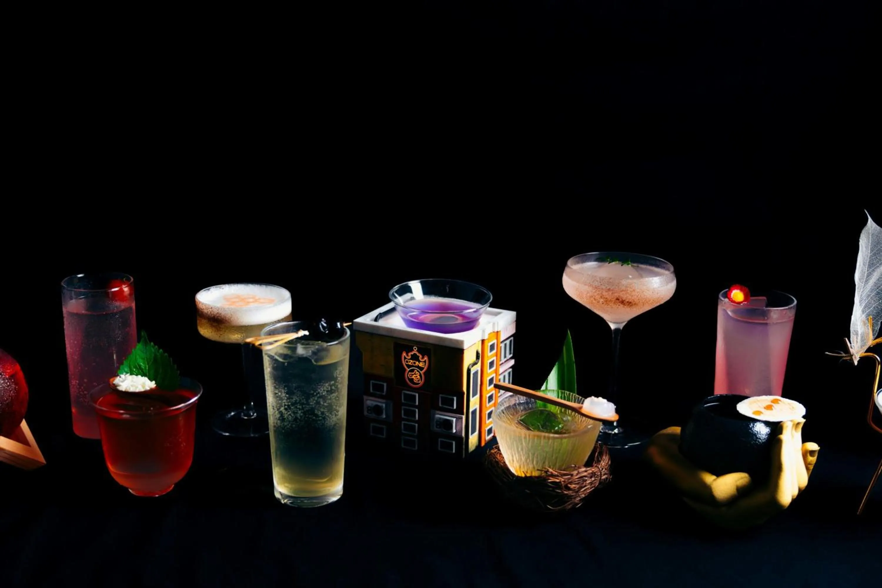 Restaurant/places to eat in The Ritz-Carlton, Hong Kong