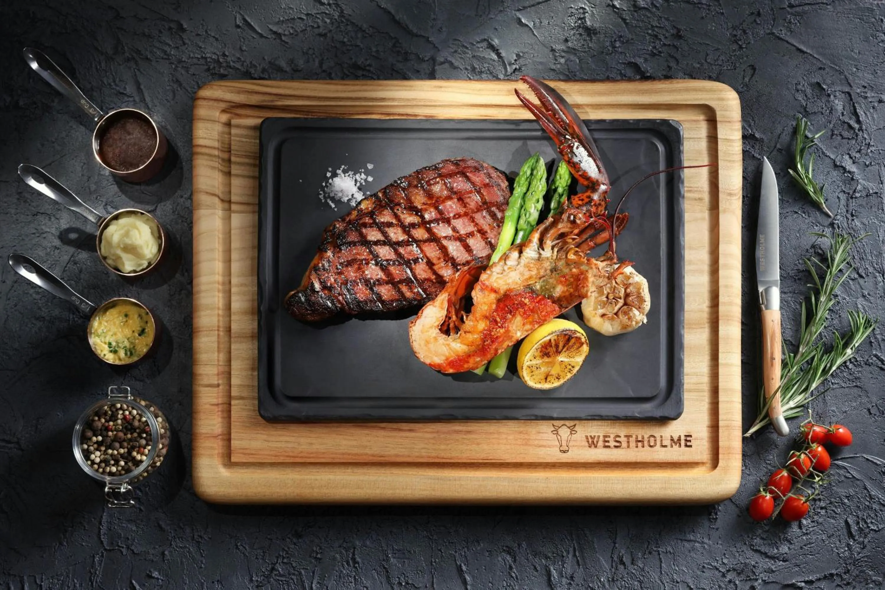 Restaurant/places to eat in The Ritz-Carlton, Hong Kong