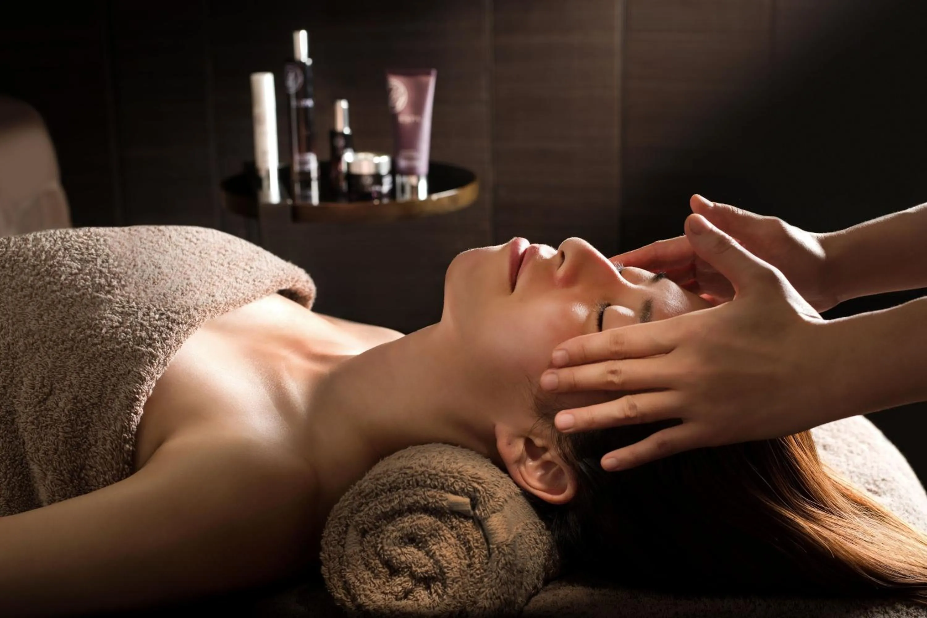 Spa and wellness centre/facilities in The Ritz-Carlton, Hong Kong