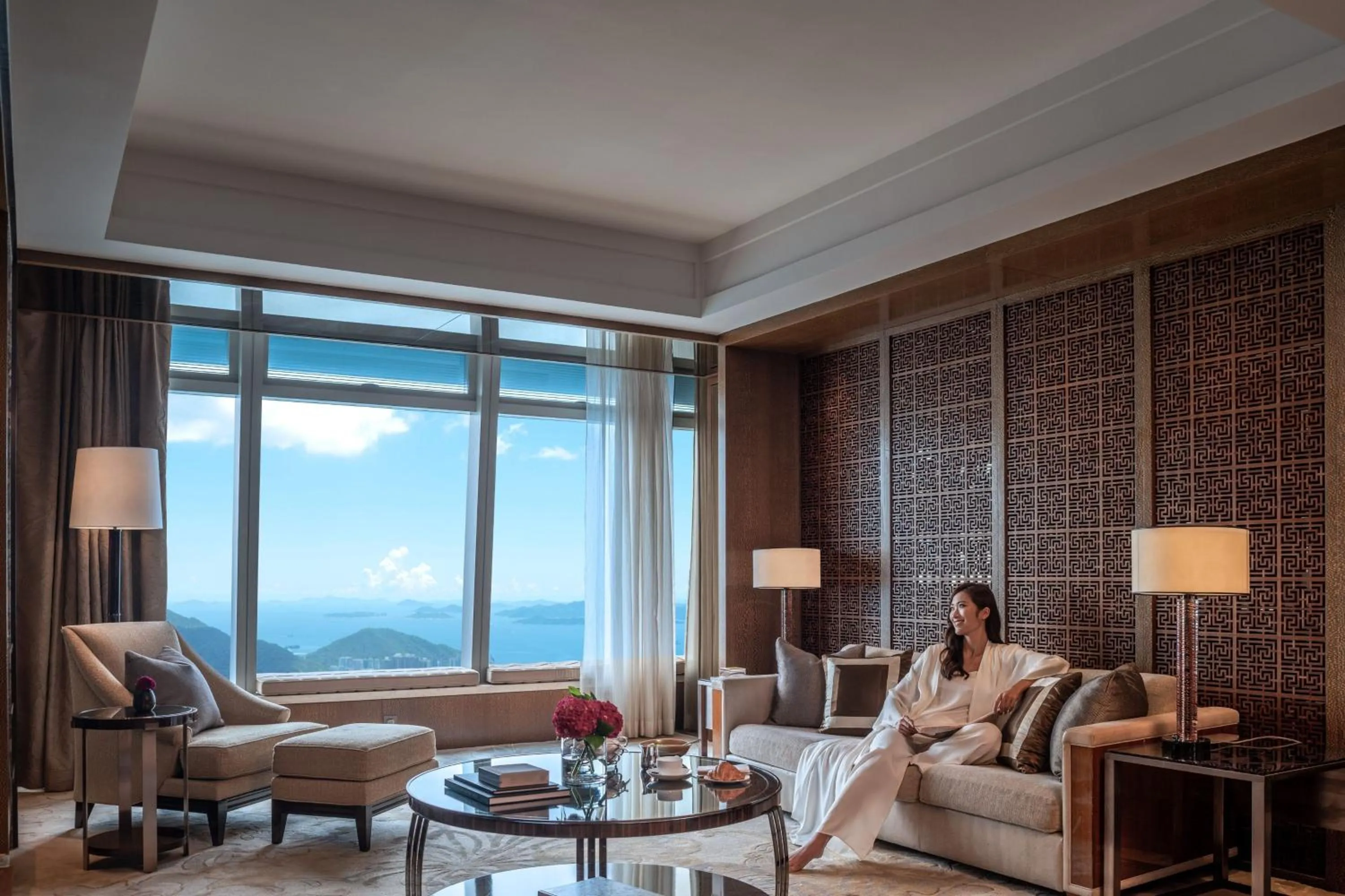 Living room in The Ritz-Carlton, Hong Kong