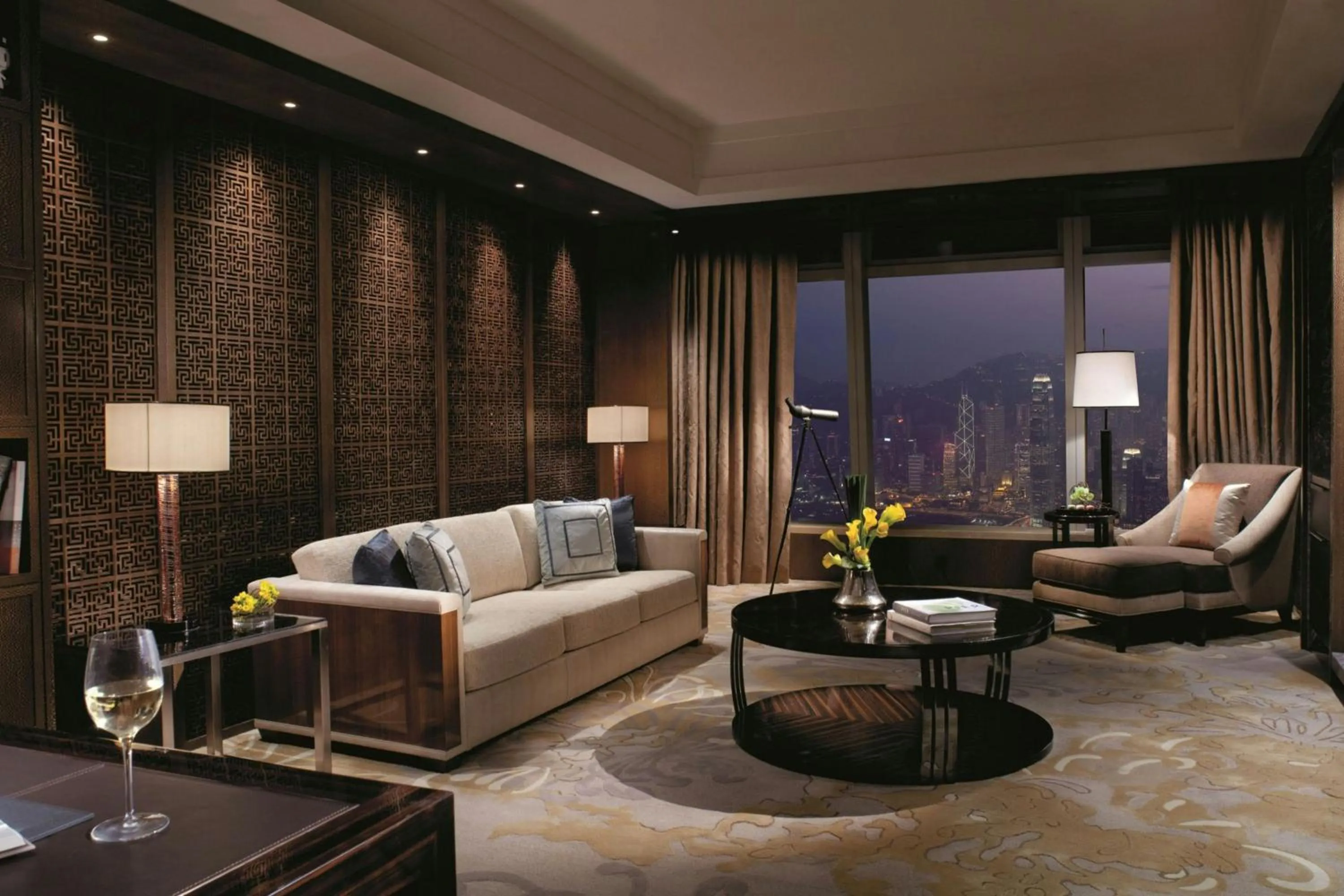 Living room in The Ritz-Carlton, Hong Kong