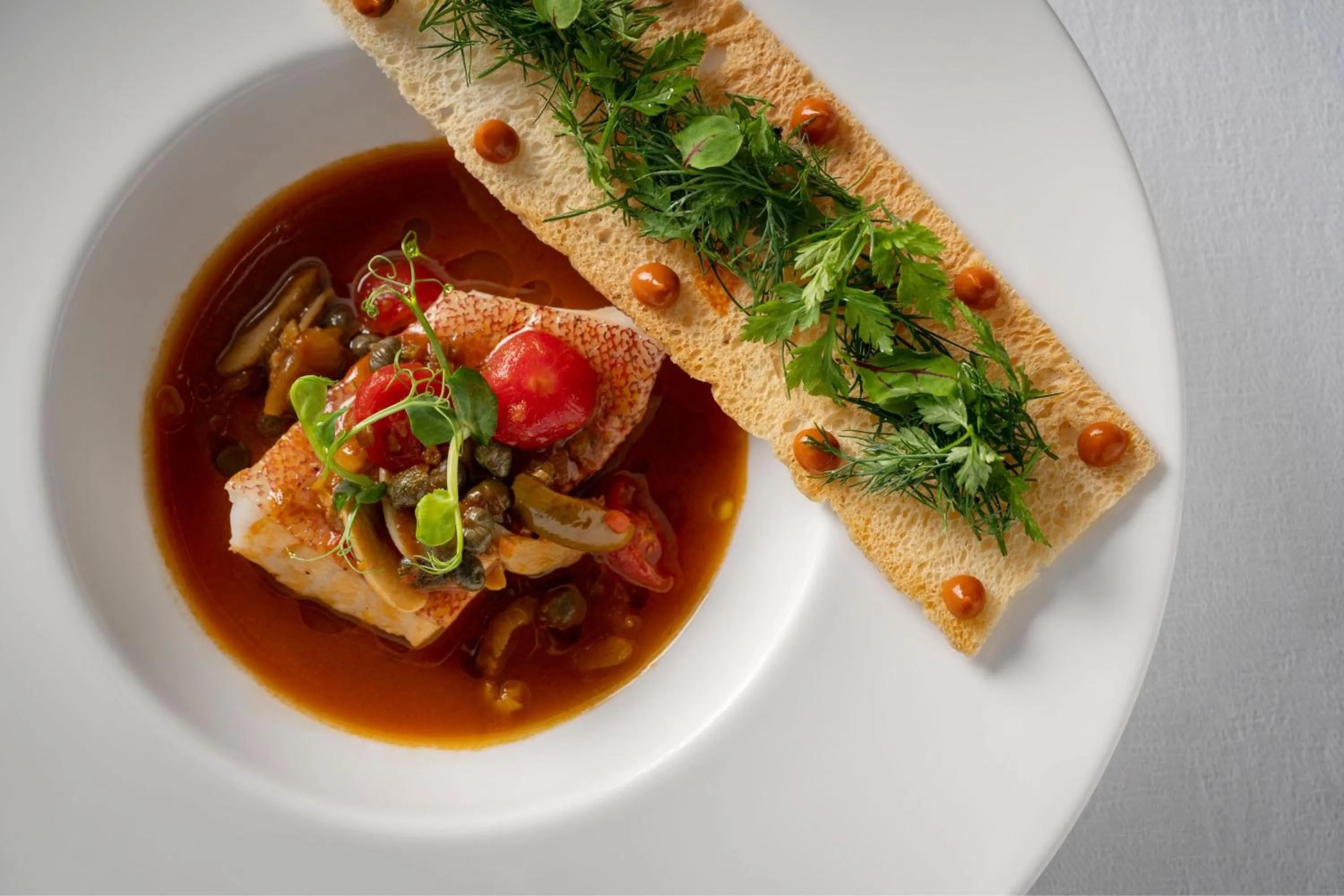 Restaurant/places to eat in The Ritz-Carlton, Hong Kong