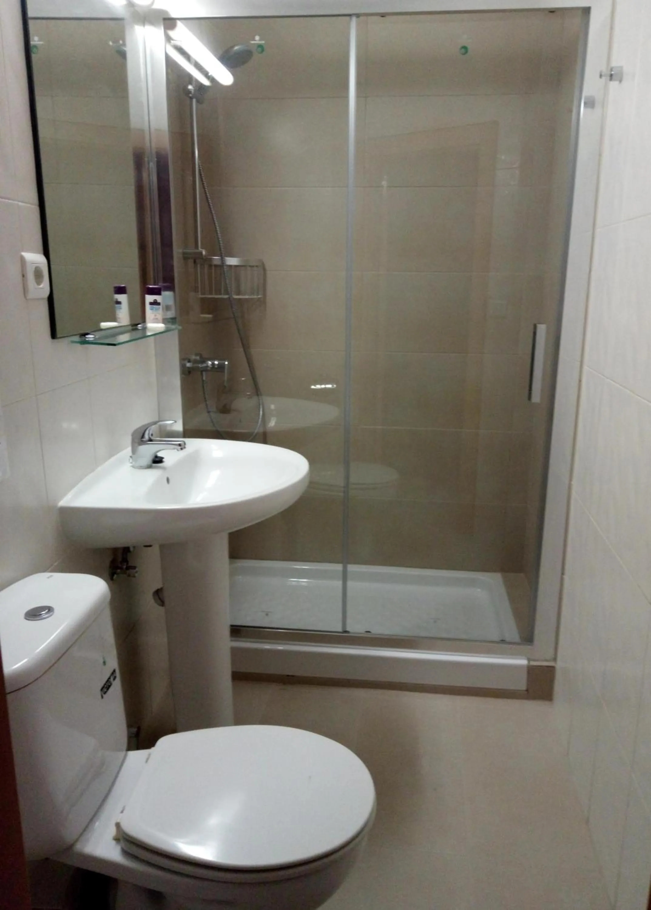 Bathroom in Hotel Iris