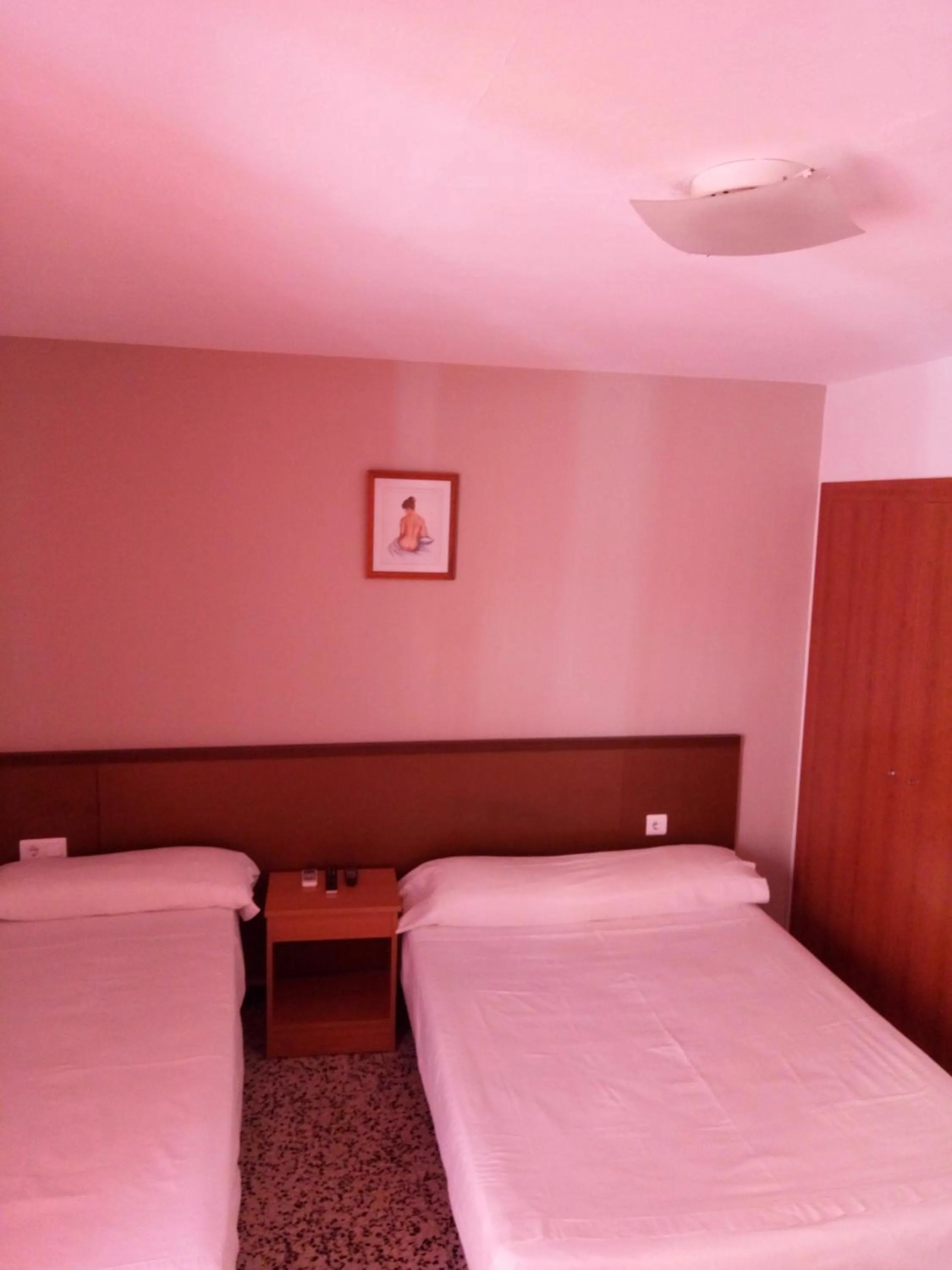 Bedroom, Bed in Hotel Iris