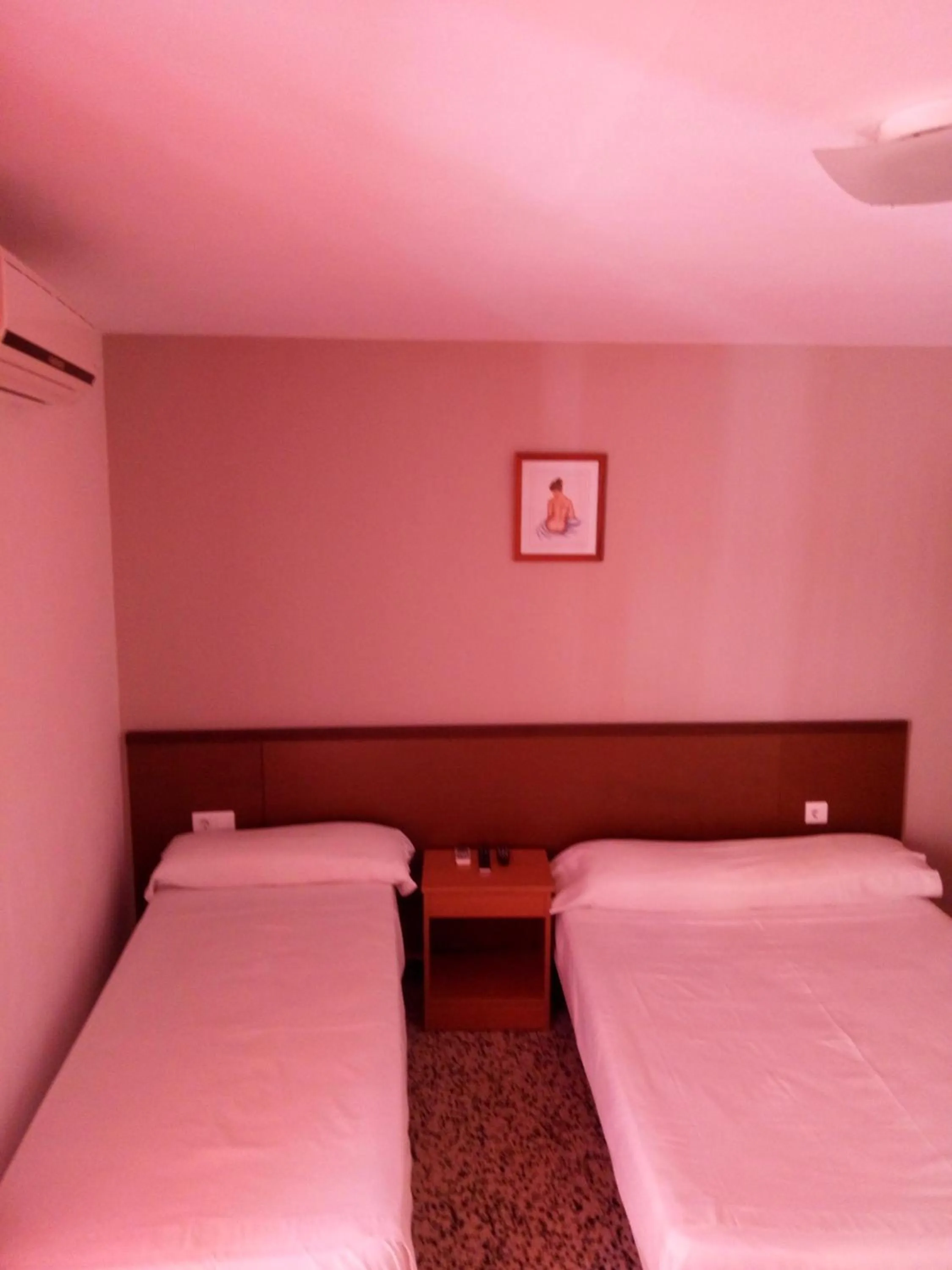 Bedroom, Bed in Hotel Iris