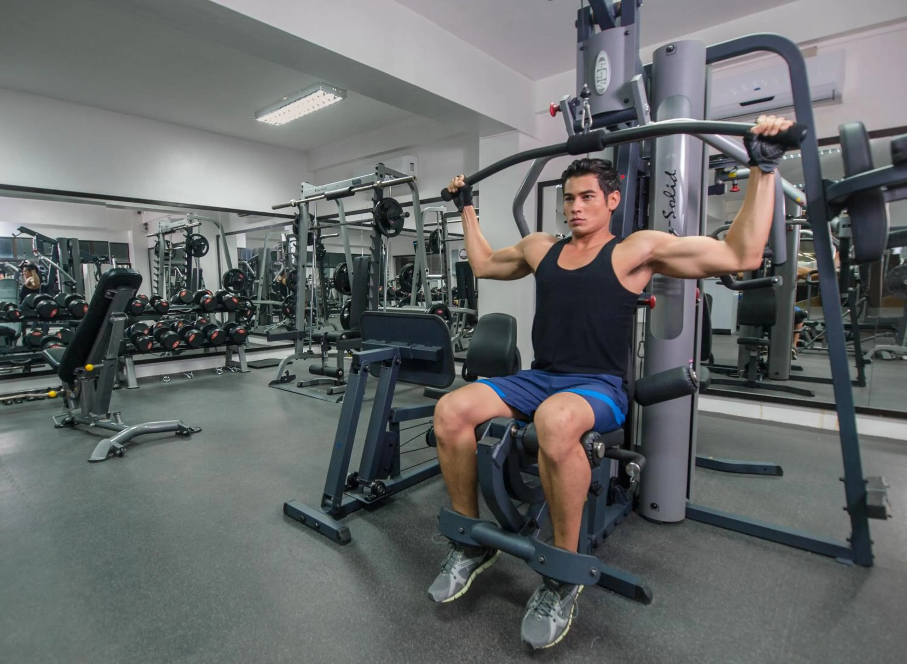 People in The Tides Hotel Boracay