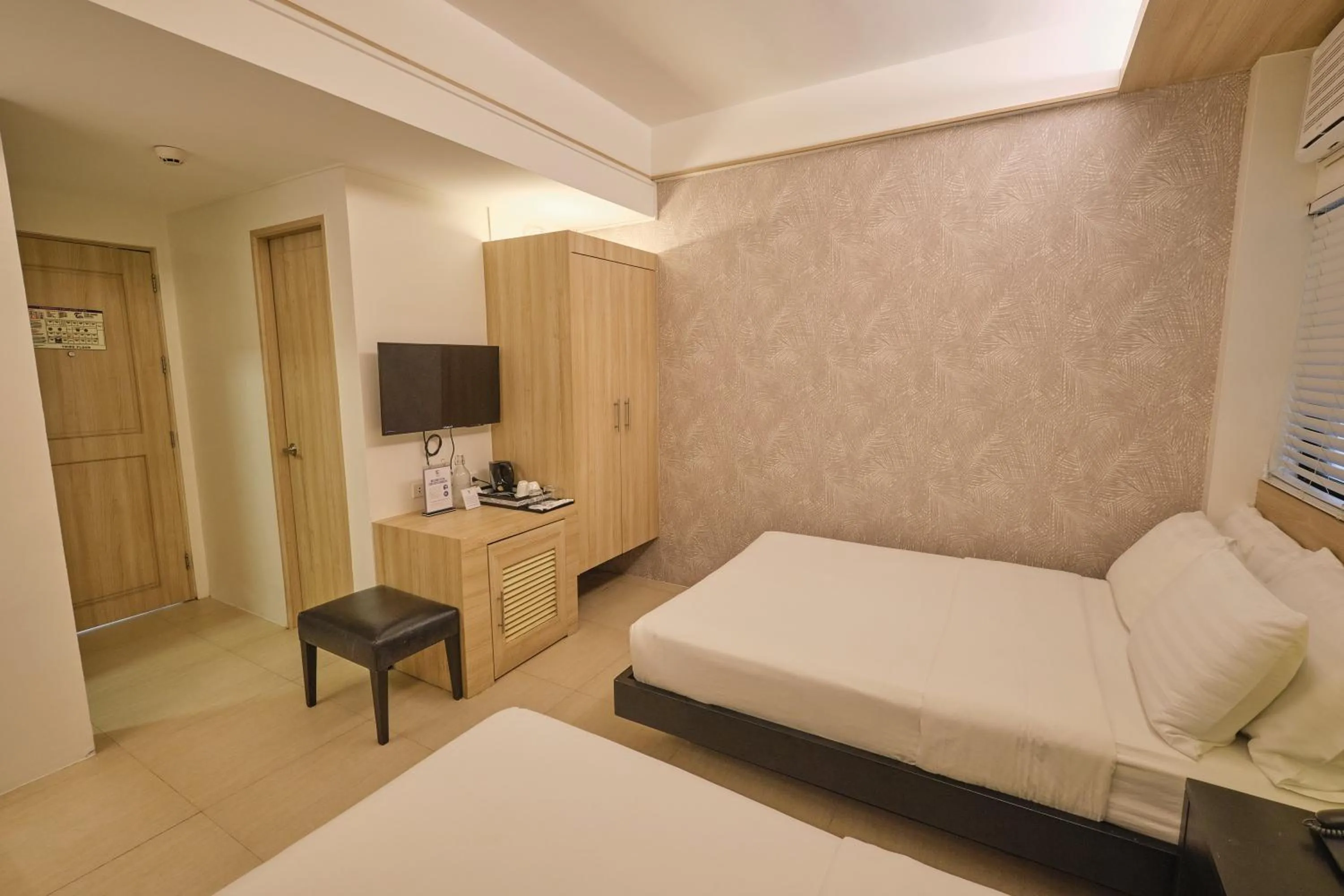 Bedroom, Bed in The Tides Hotel Boracay